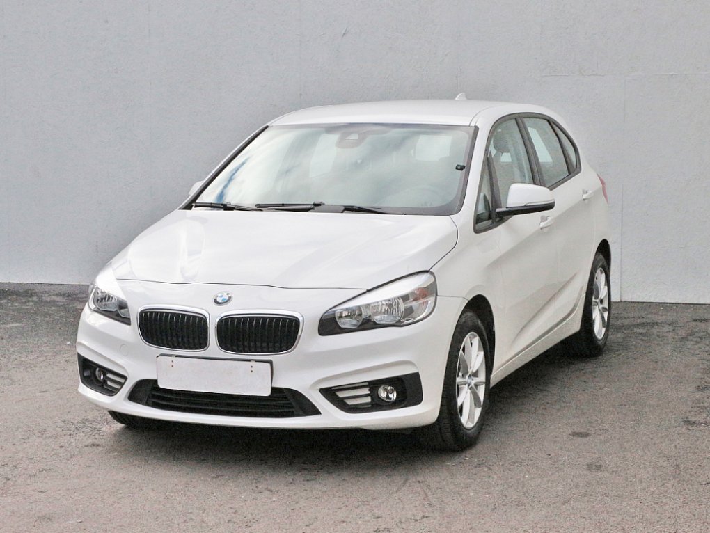 BMW Řada 2 2.0D M Sport 218d