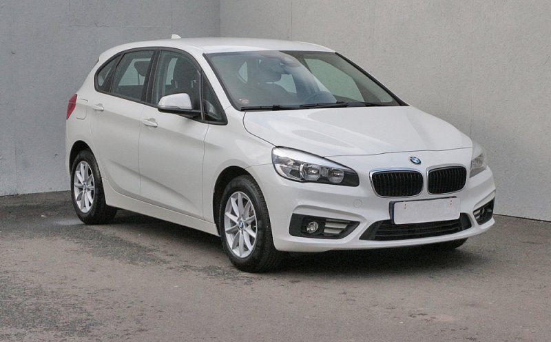 BMW Řada 2 2.0D M Sport 218d