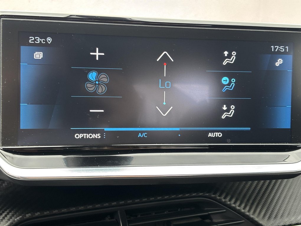 Peugeot 2008 1.2 PT GT Line