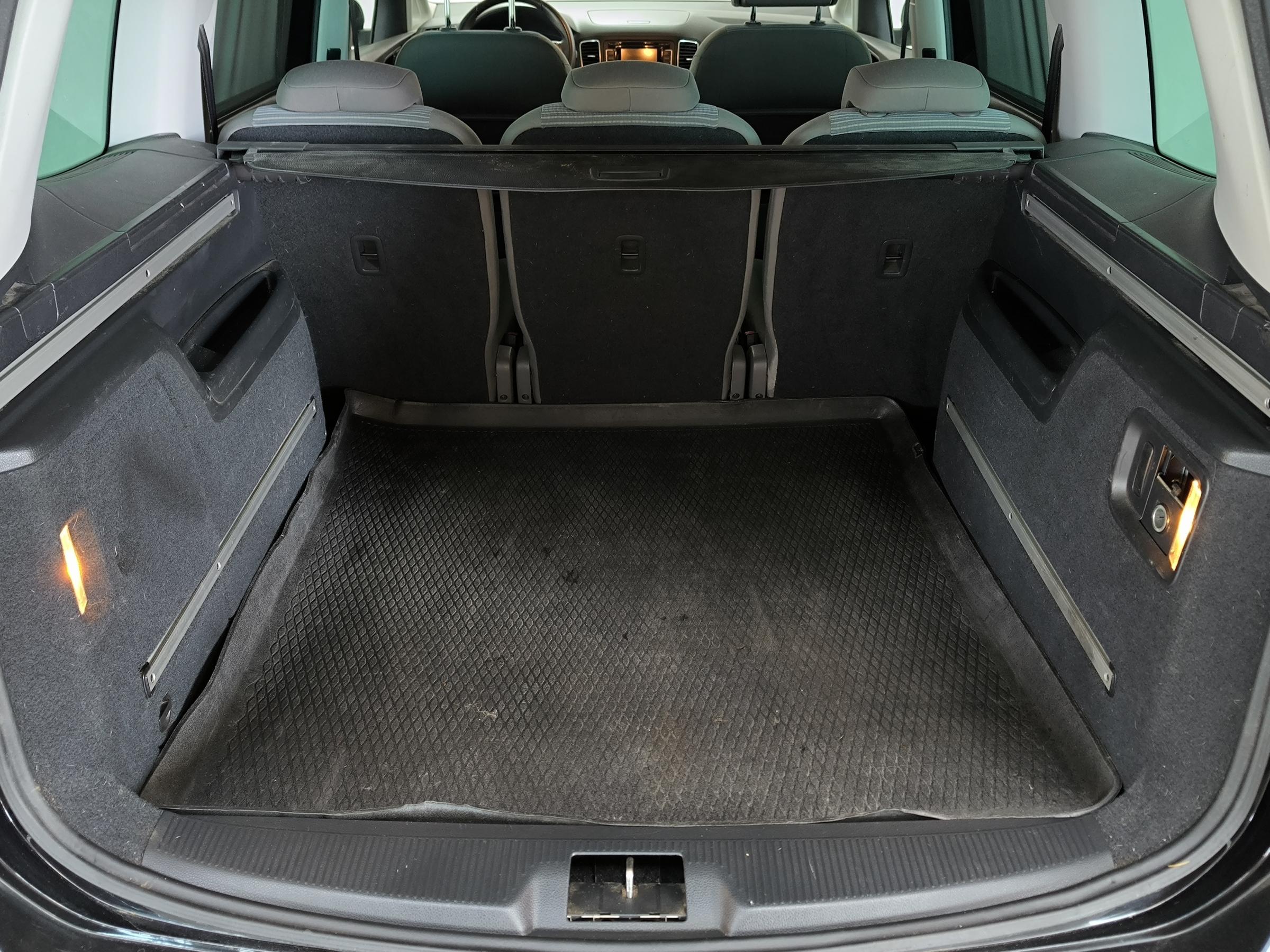 Seat Alhambra, 2013 - pohled č. 7