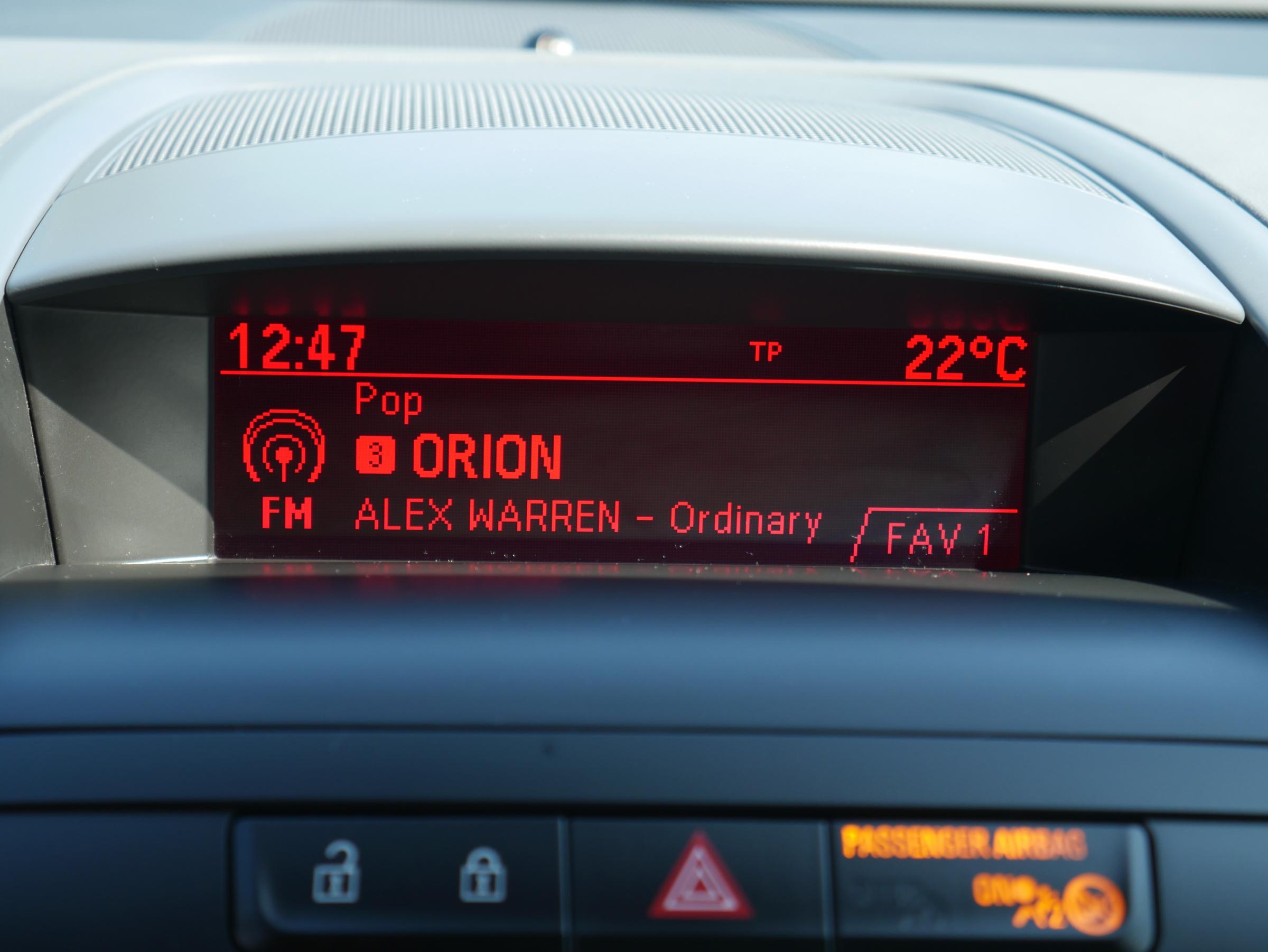 Opel Zafira, 2014 - pohled č. 12