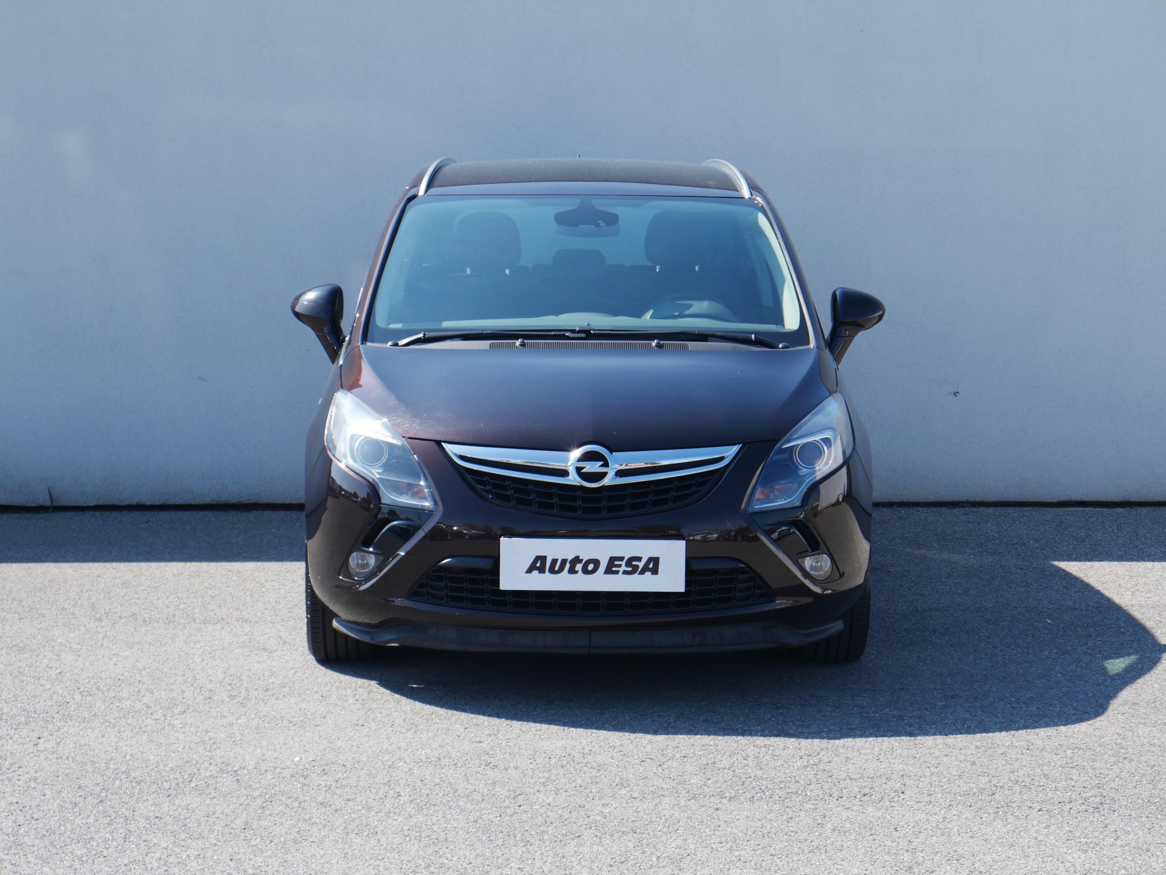 Opel Zafira, 2014 - pohled č. 2