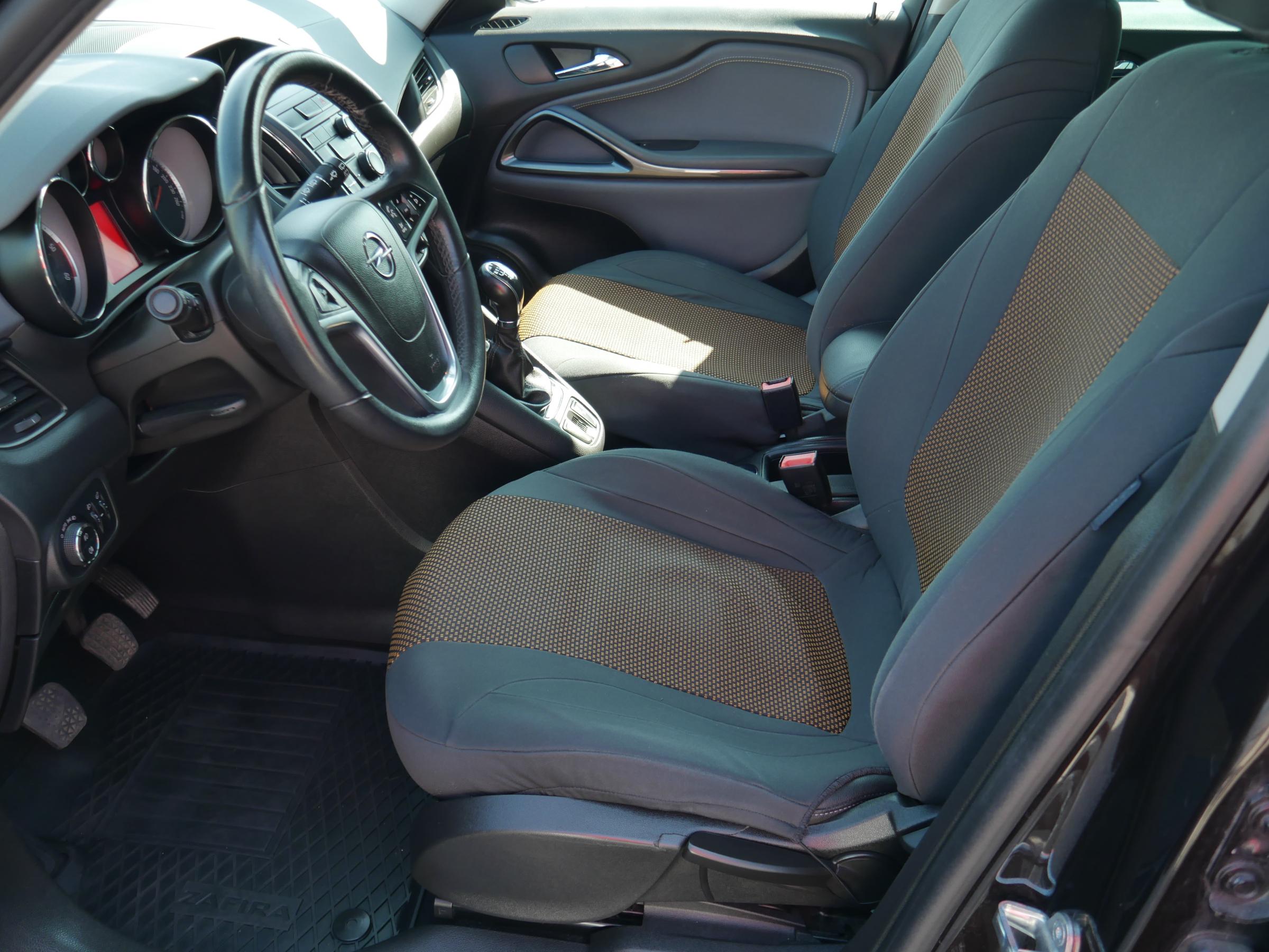 Opel Zafira, 2014 - pohled č. 8