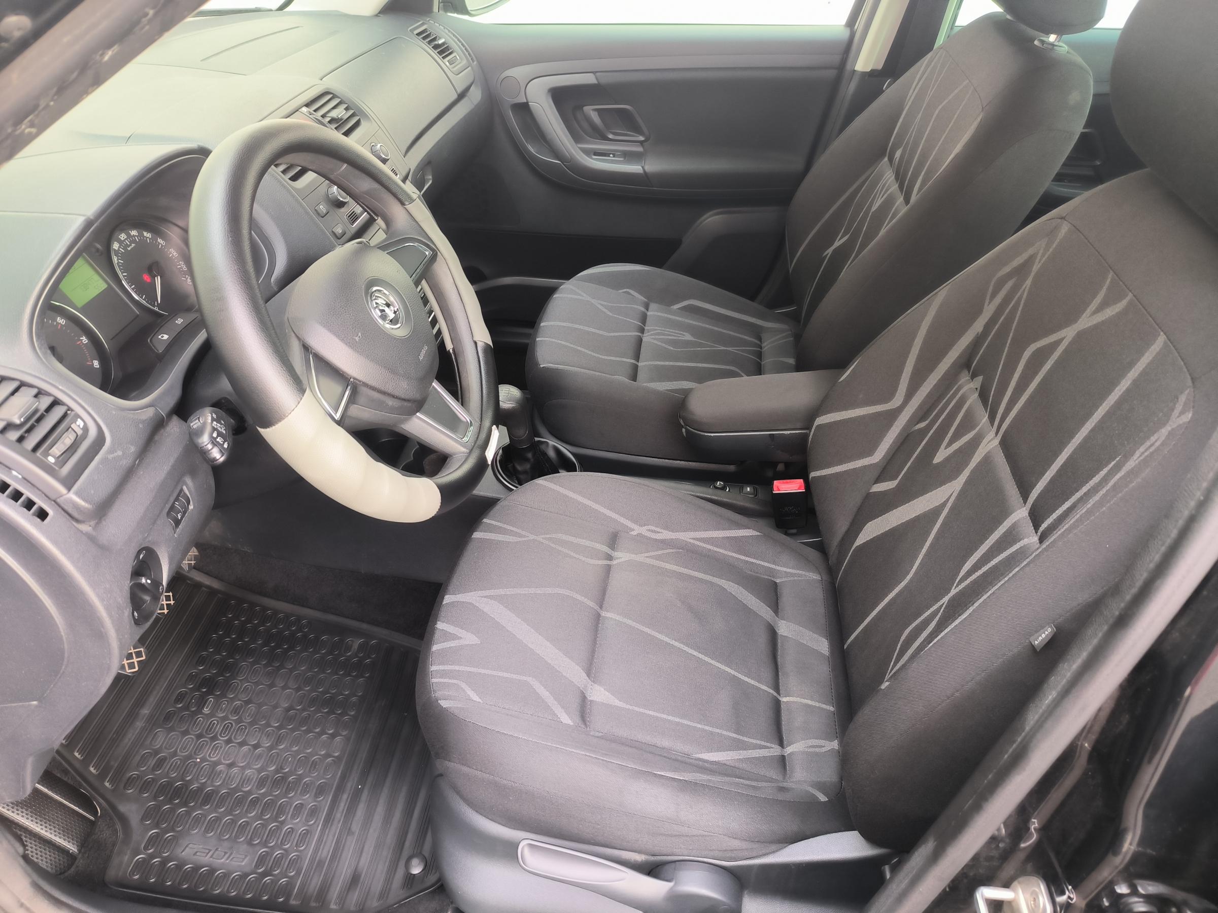 Škoda Fabia II, 2014 - pohled č. 9