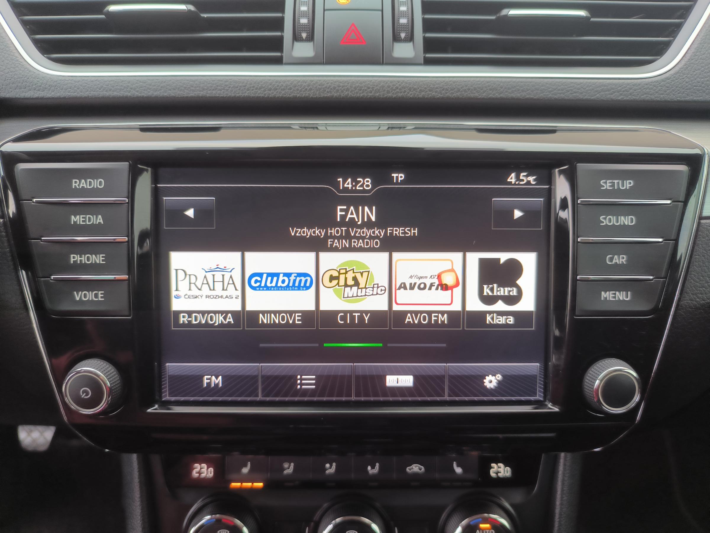 Škoda Superb III, 2016 - pohled č. 12