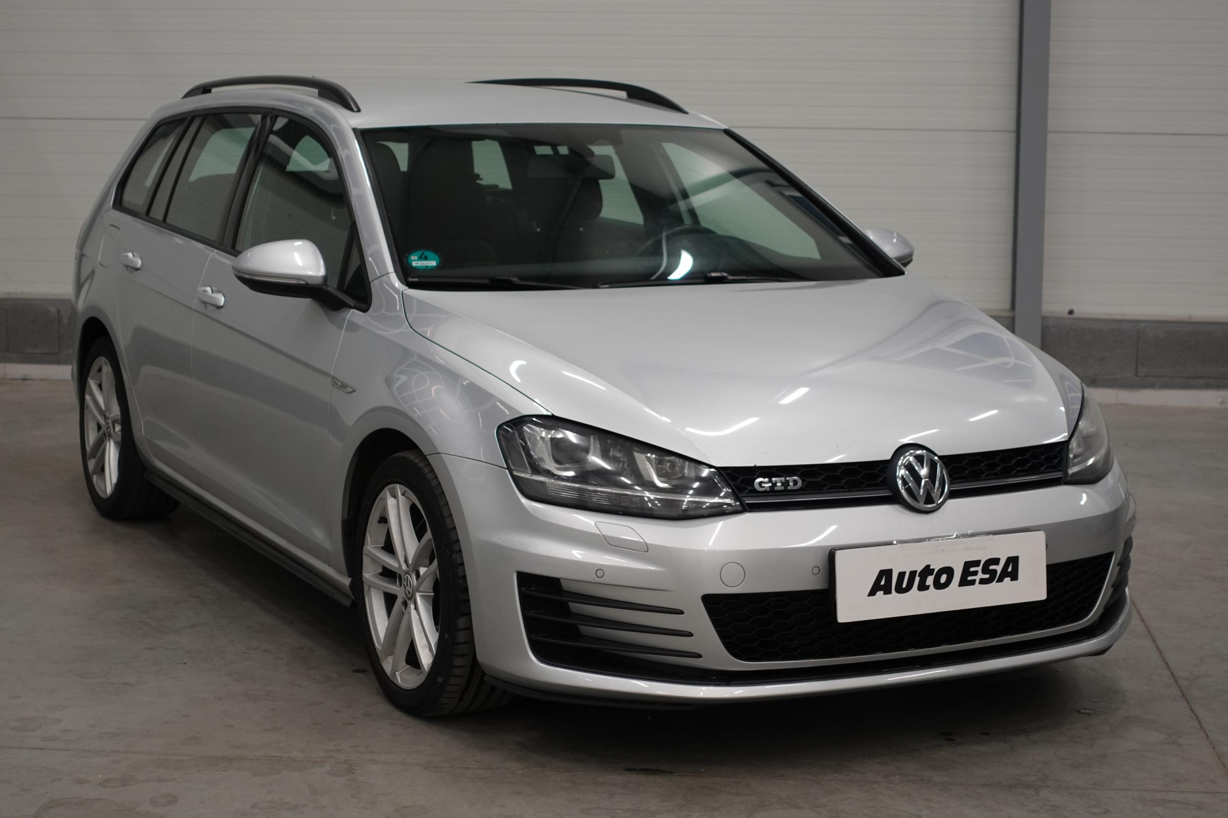 Volkswagen Golf, 2015