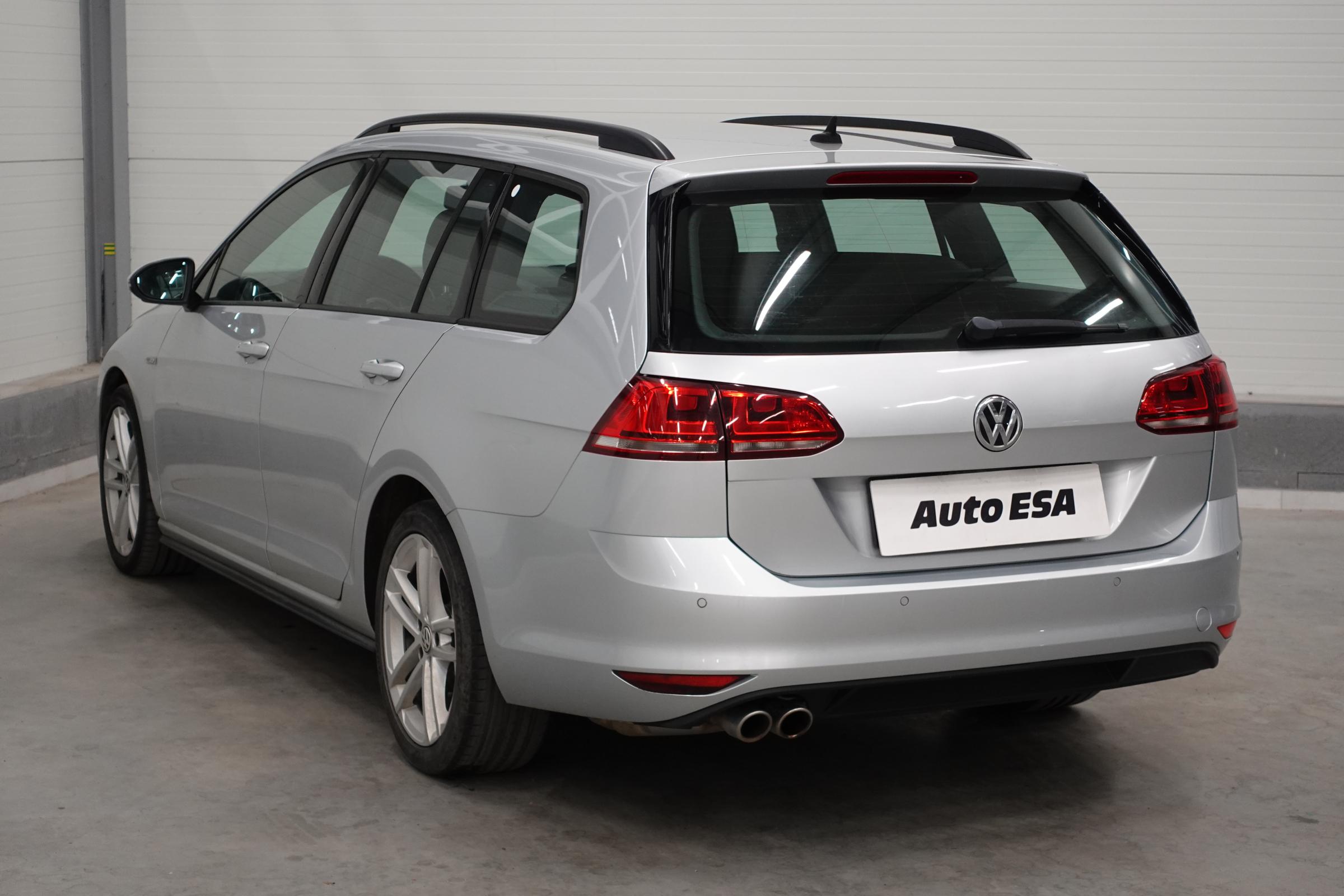 Volkswagen Golf, 2015 - pohled č. 4