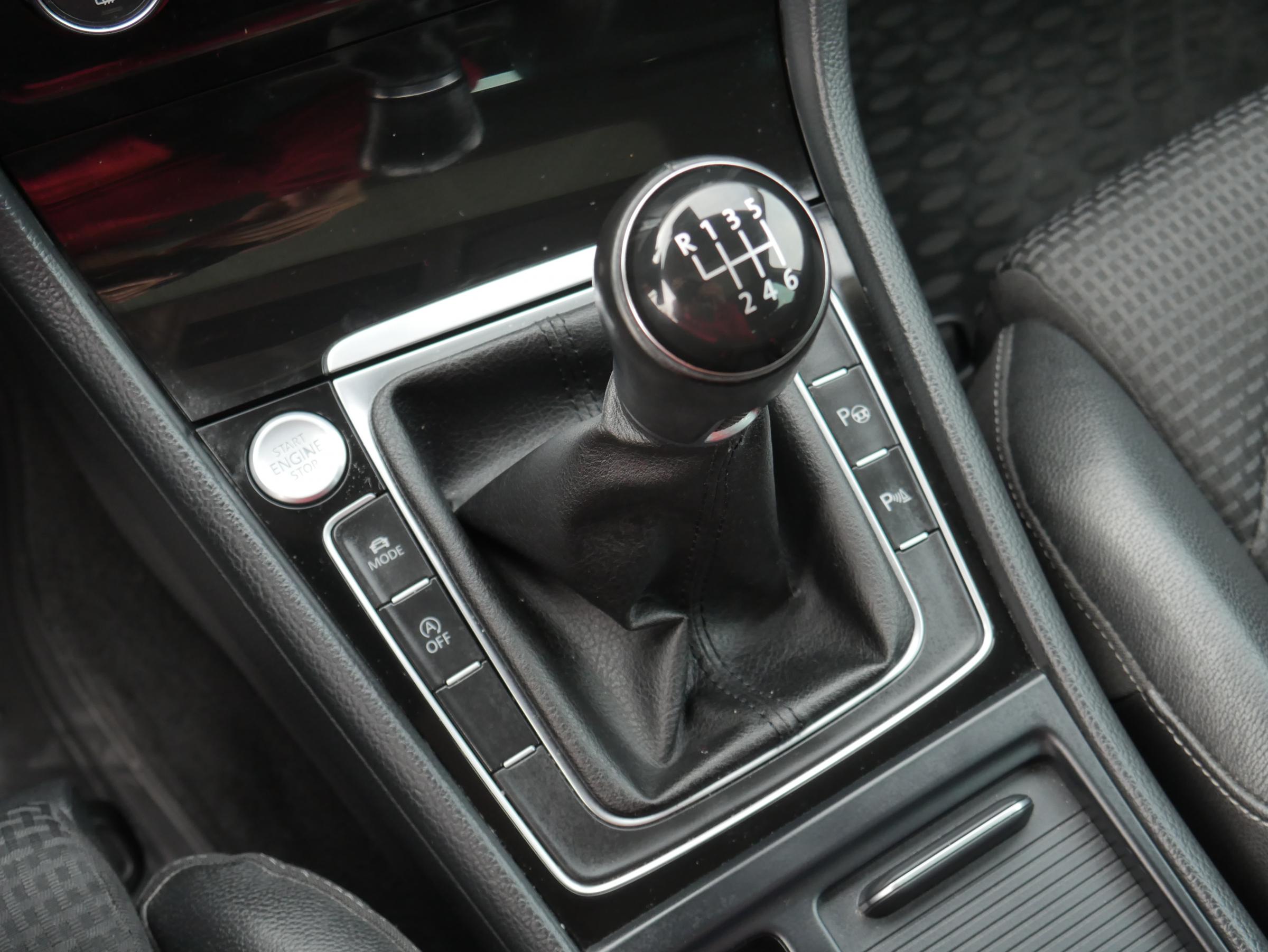 Volkswagen Golf, 2013 - pohled č. 15