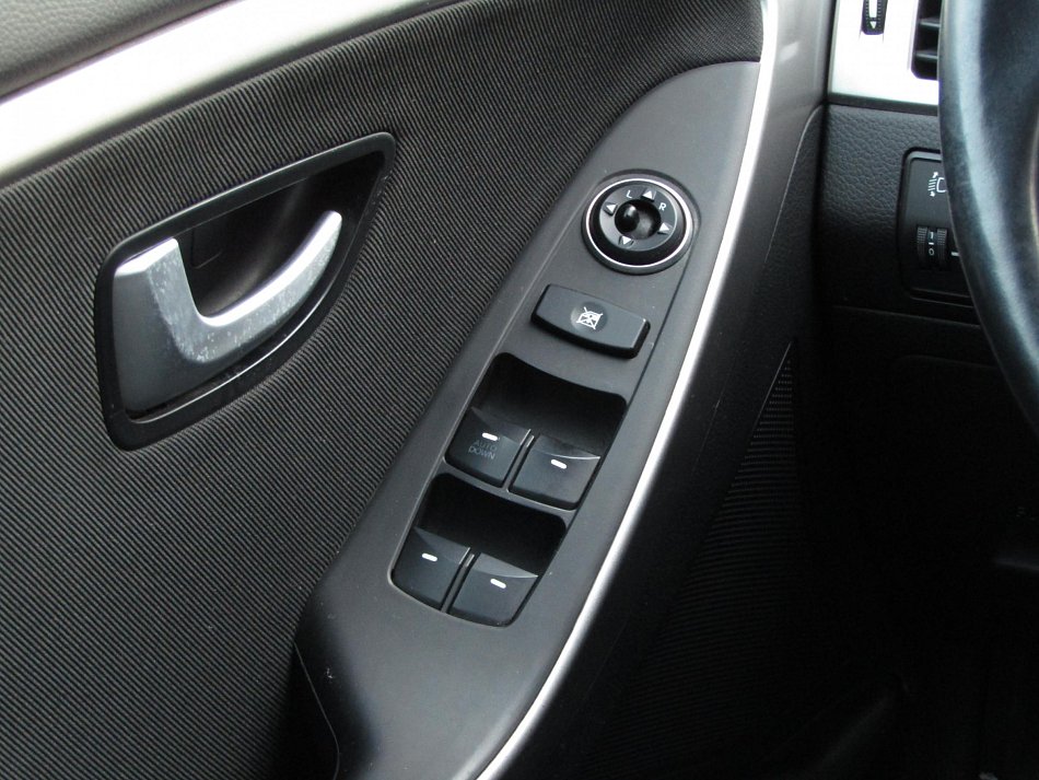 Hyundai I30 1.6 CVVT 