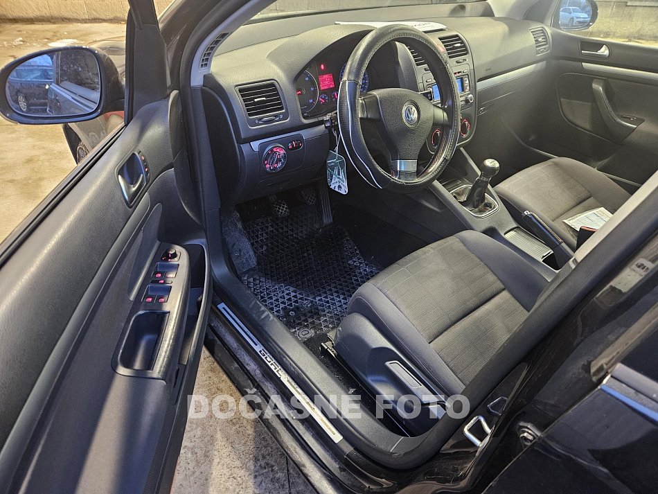 Volkswagen Golf 1.9TDi 