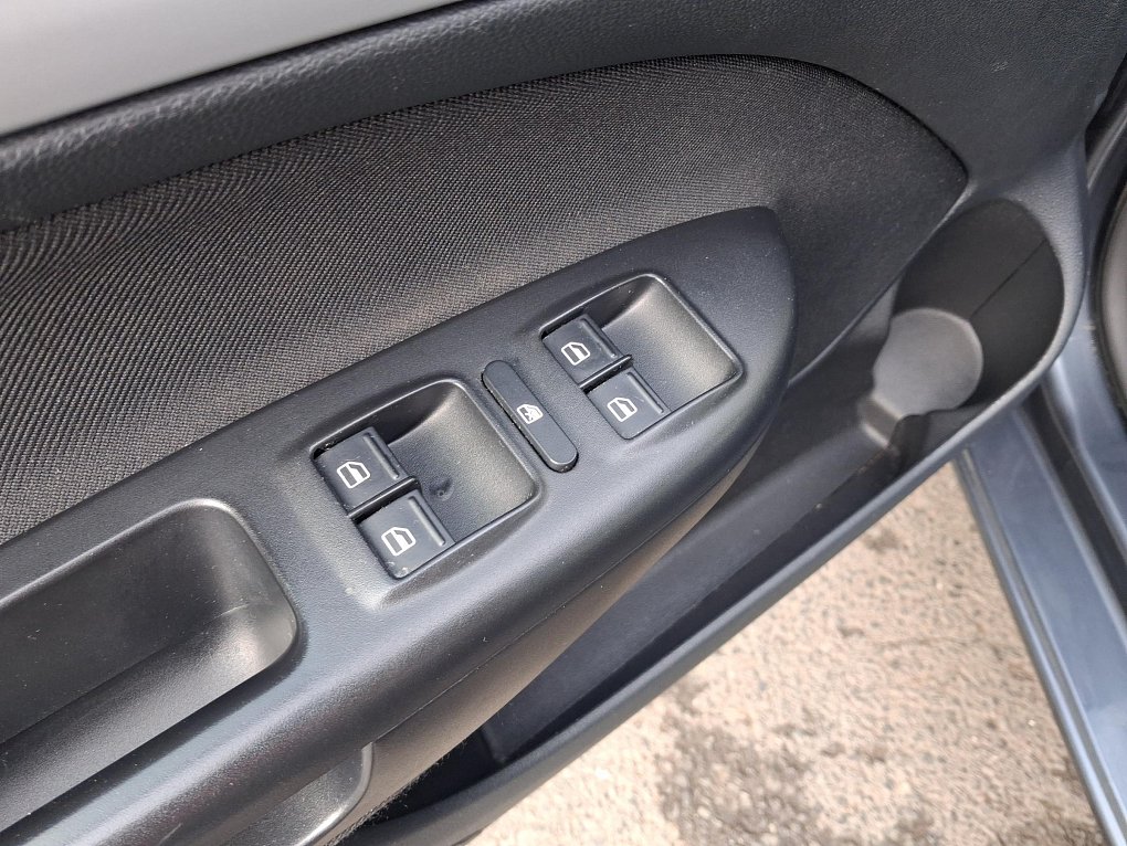 Škoda Octavia II 1.6 TDi Ambiente