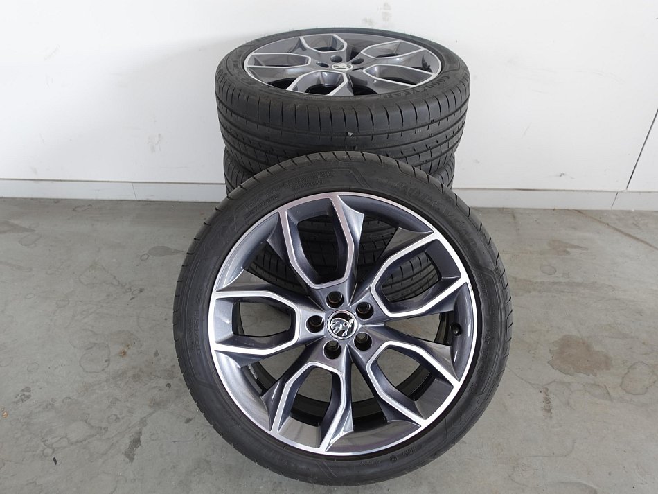 Škoda Kamiq 1.5 TSi Ambition