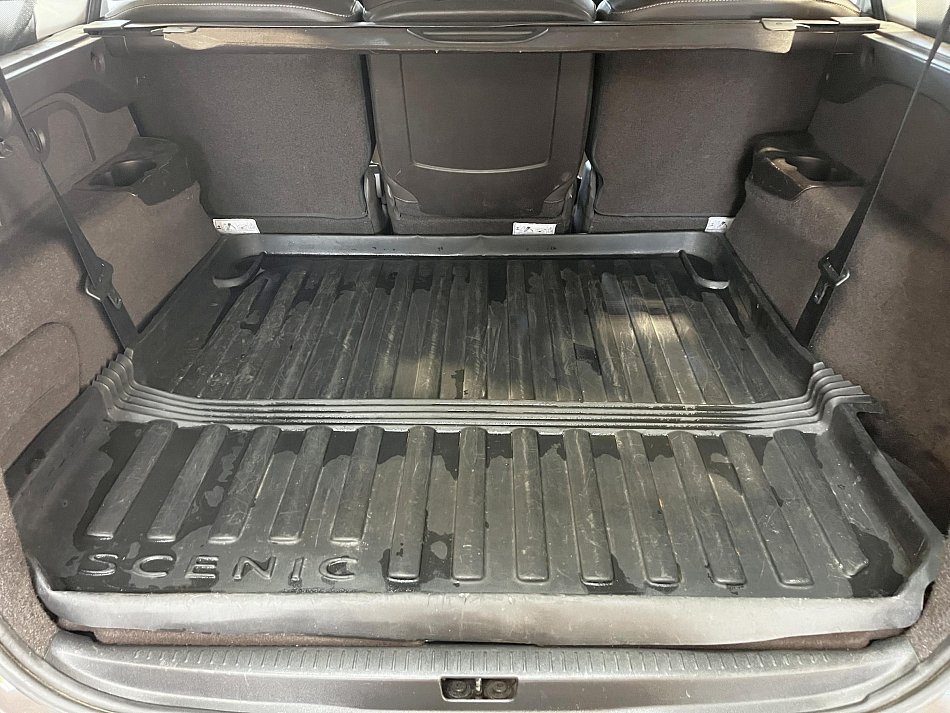 Renault Mégane 2.0 dCi  7míst