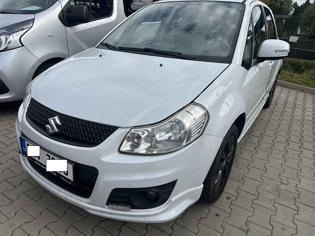 Suzuki SX4 1.6i 