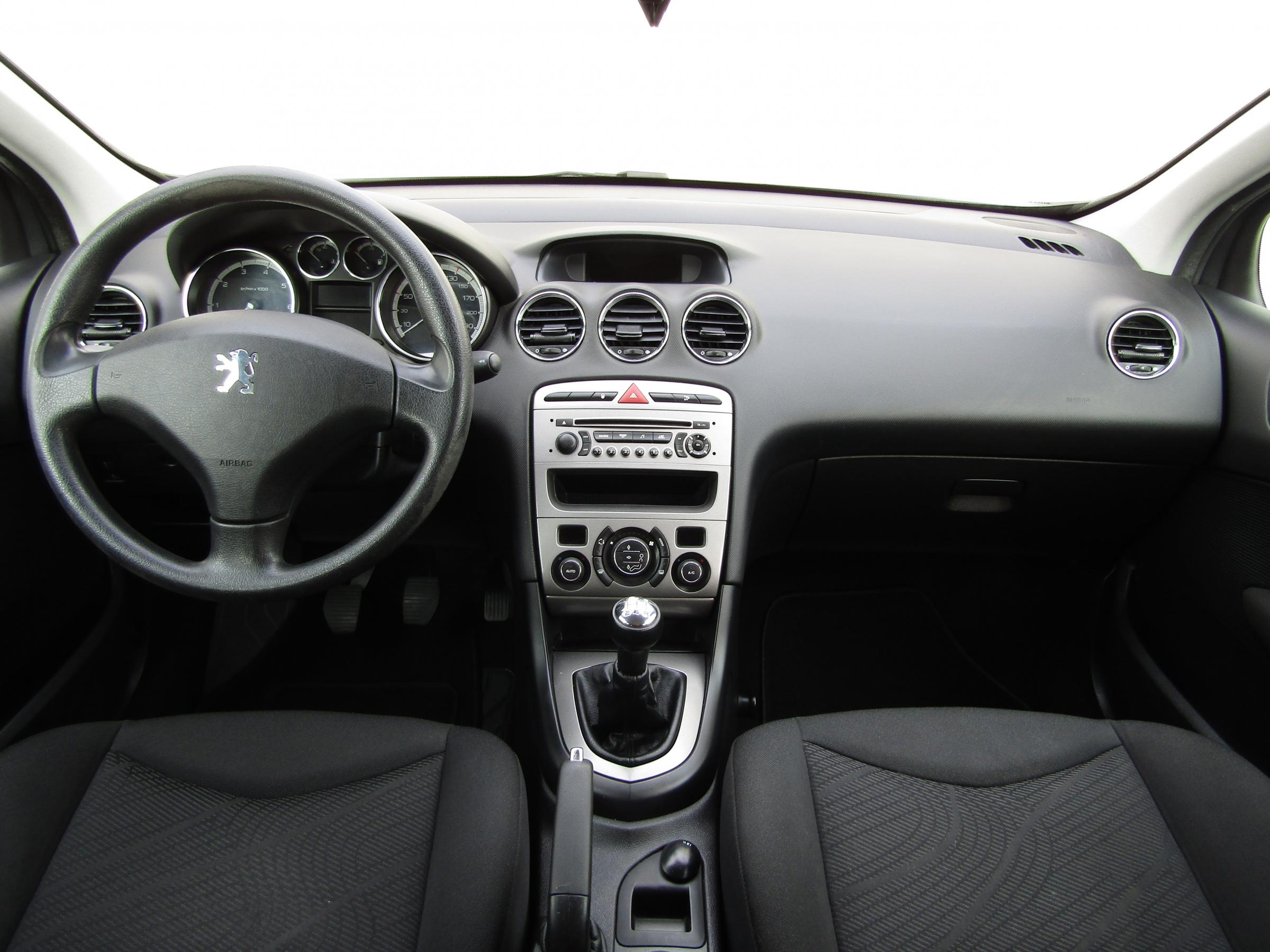 Peugeot 308, 2009 - pohled č. 9