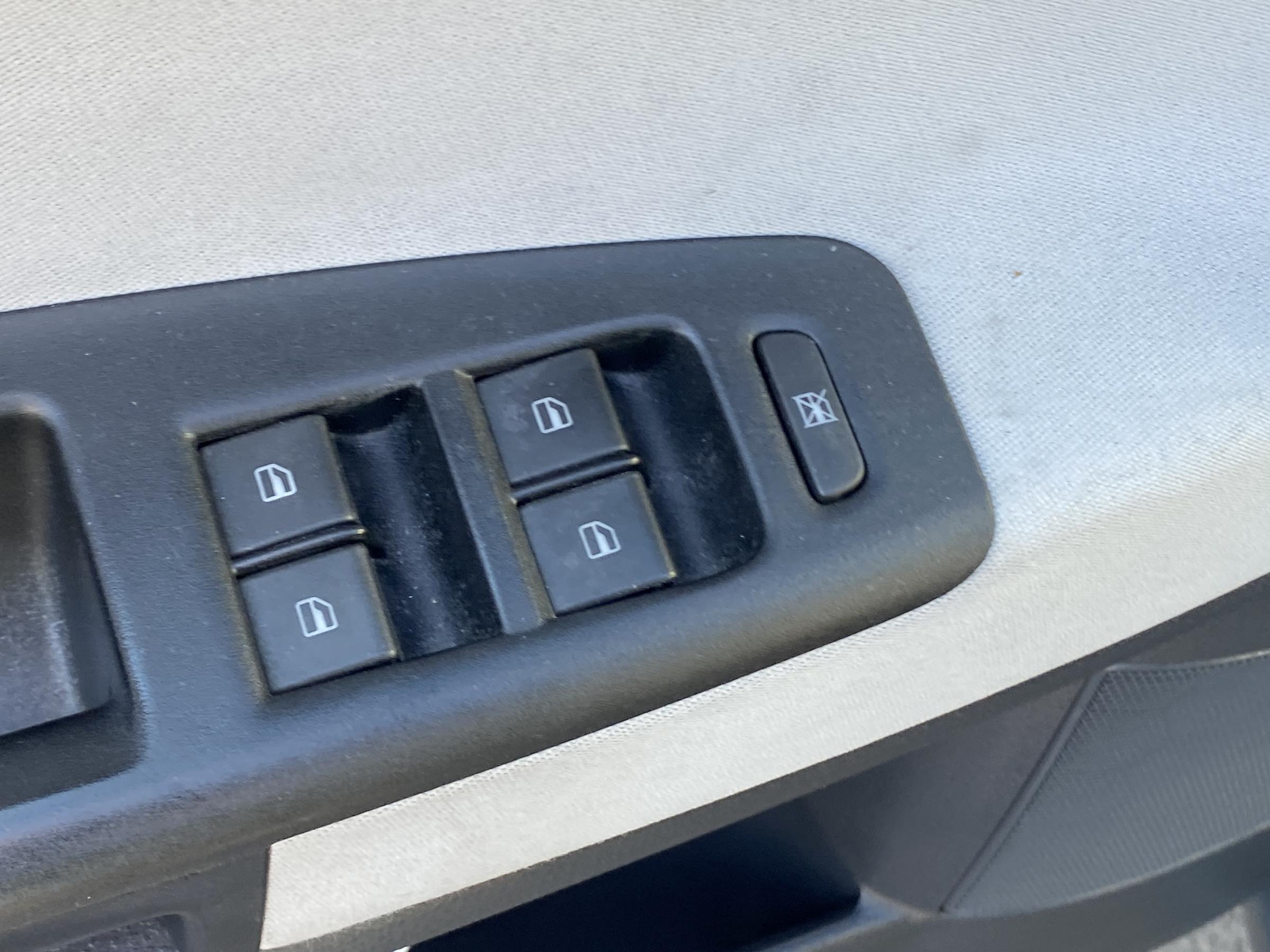 Volkswagen Polo, 2009 - pohled č. 12