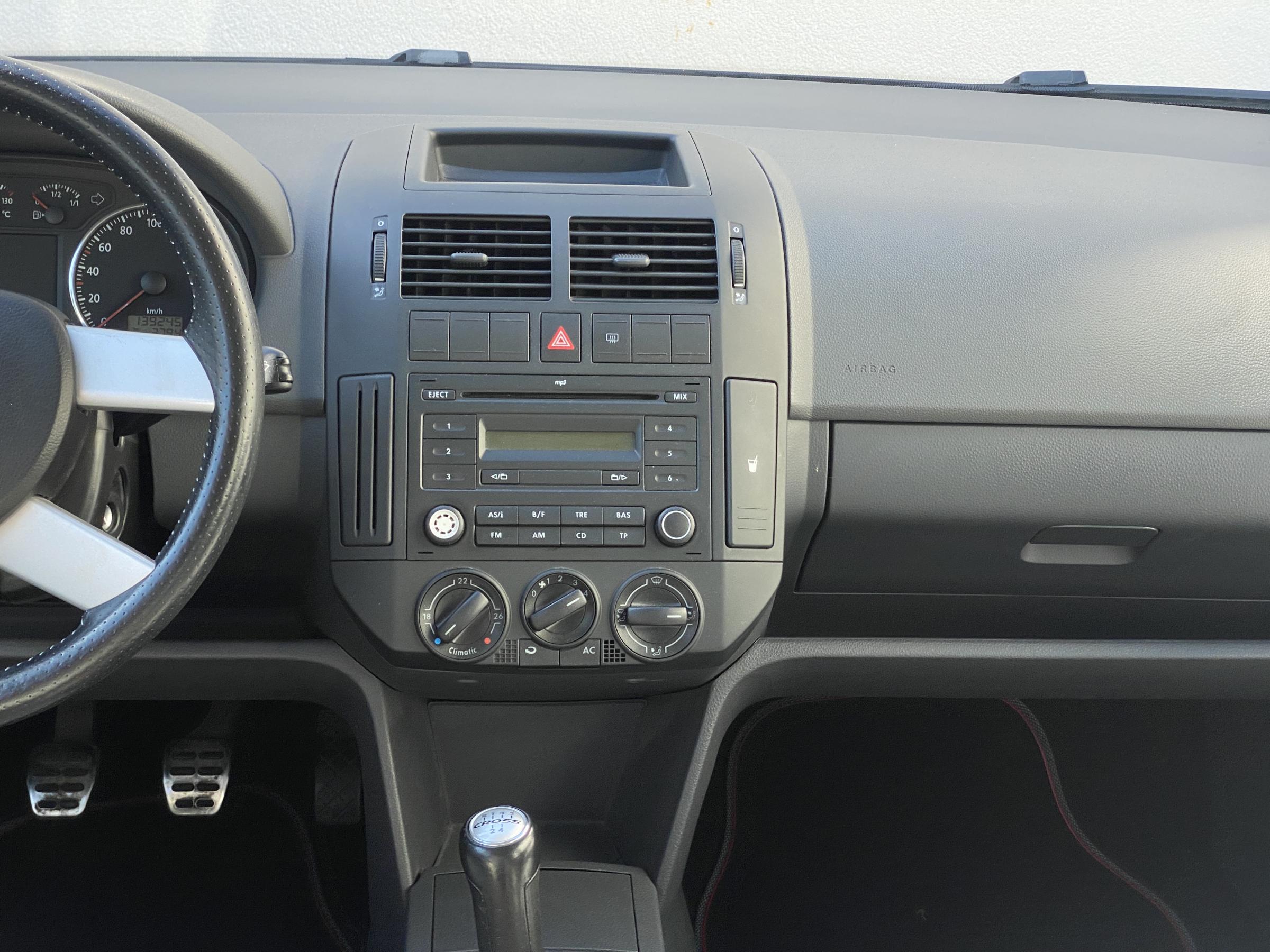 Volkswagen Polo, 2009 - pohled č. 9