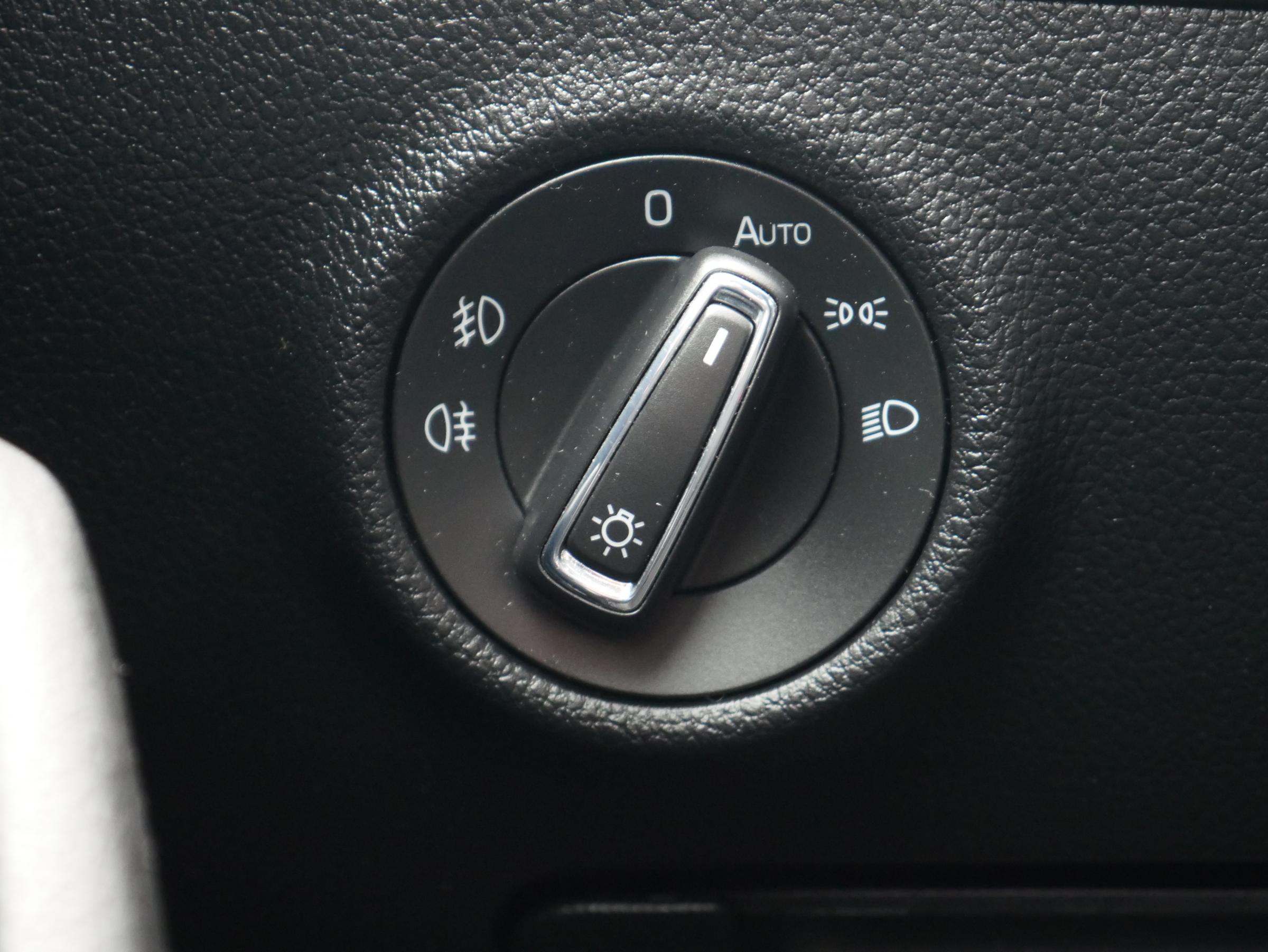 Škoda Superb III, 2022 - pohled č. 12