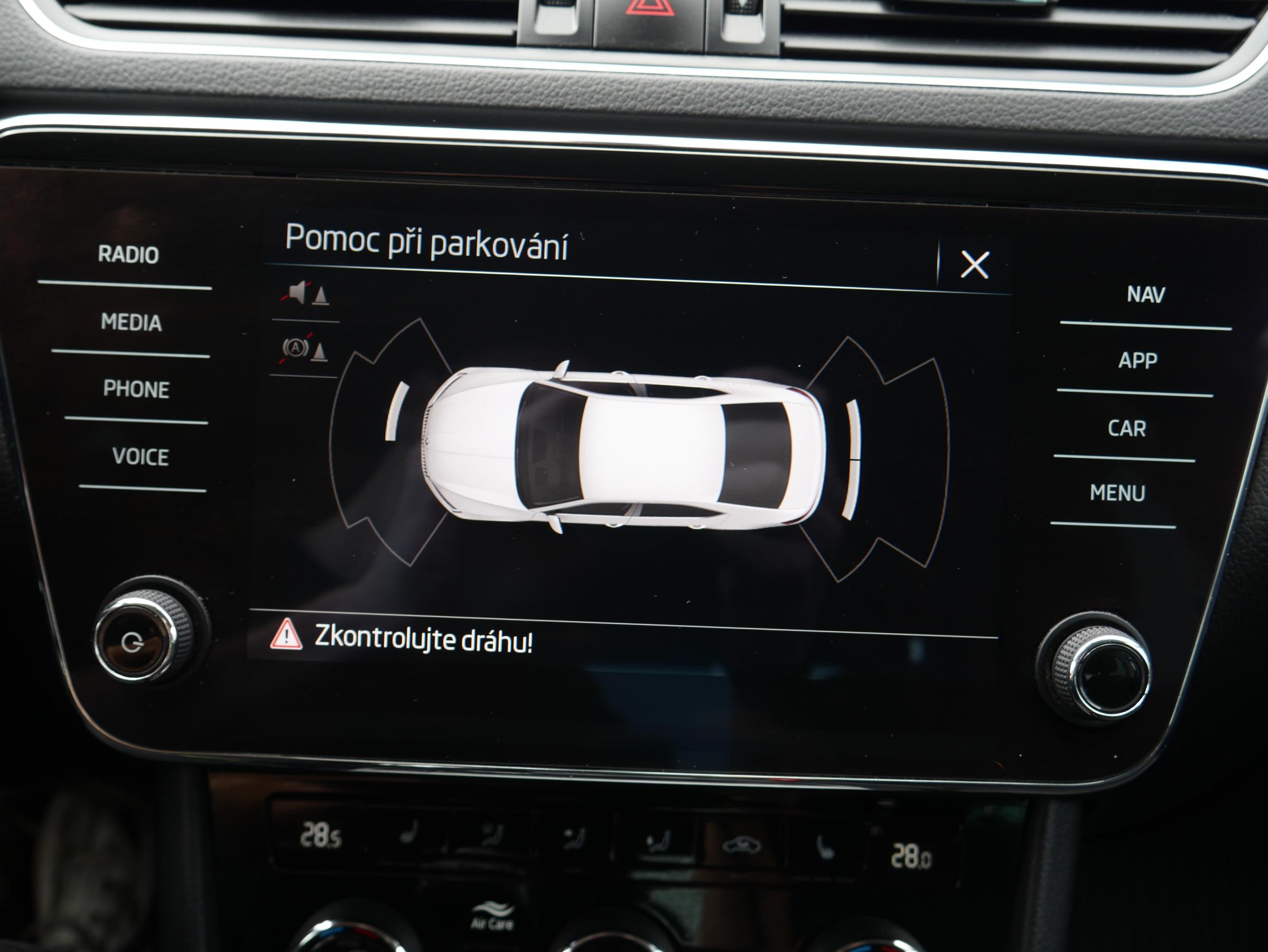 Škoda Superb III, 2022 - pohled č. 14