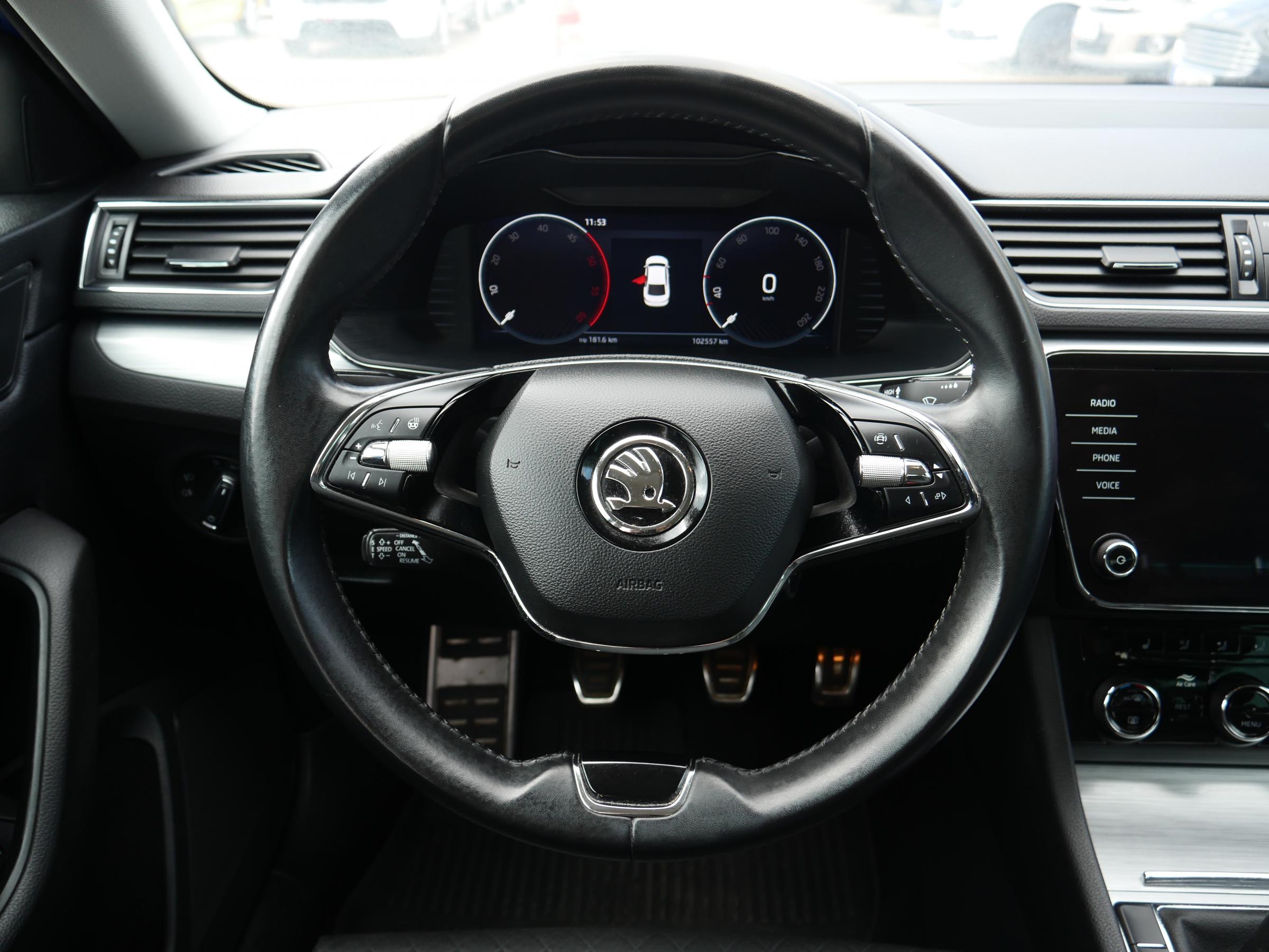 Škoda Superb III, 2022 - pohled č. 19