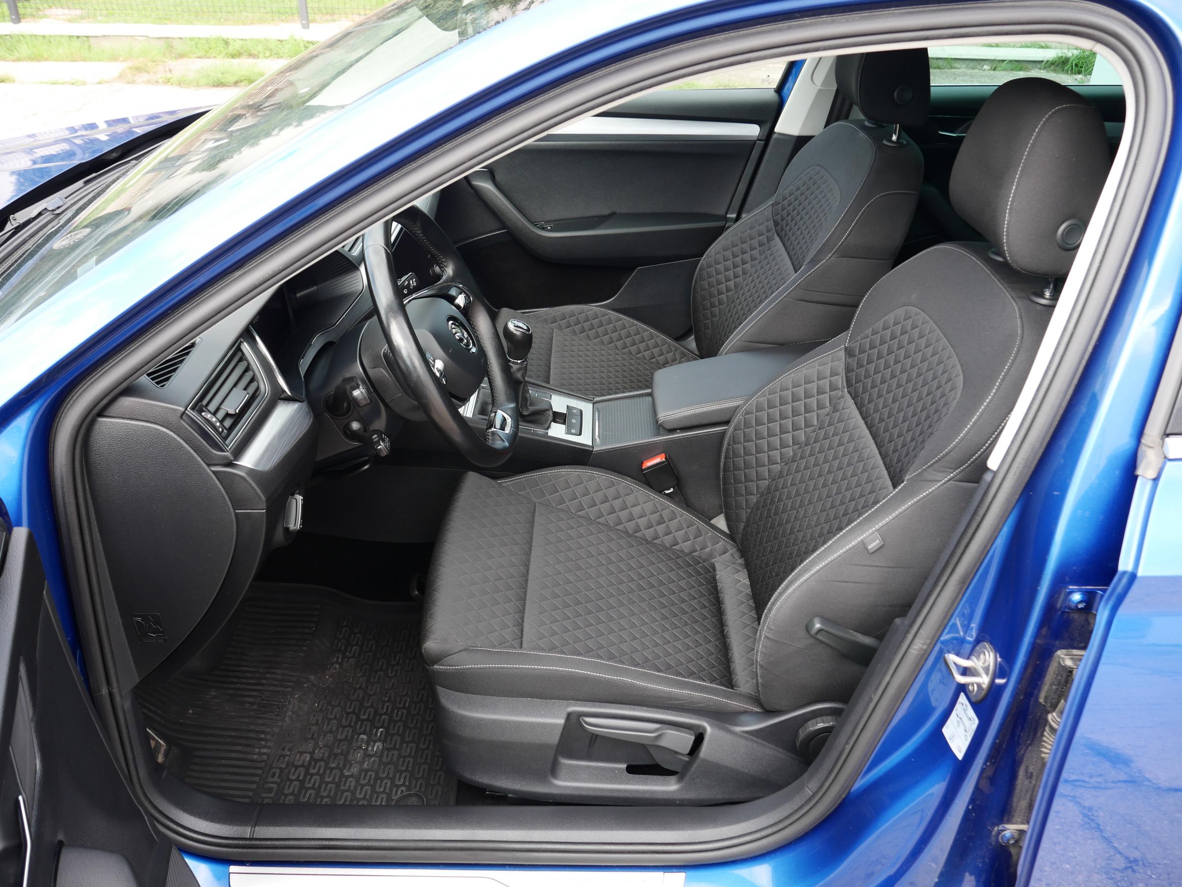 Škoda Superb III, 2022 - pohled č. 9