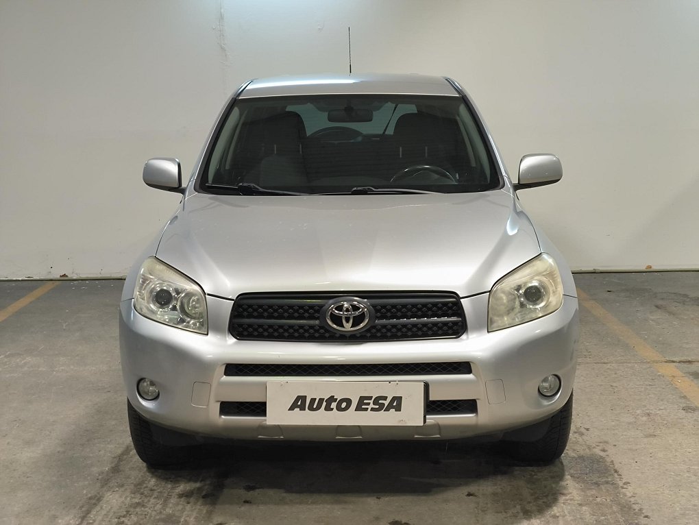 Toyota RAV4 2.0i  4x4