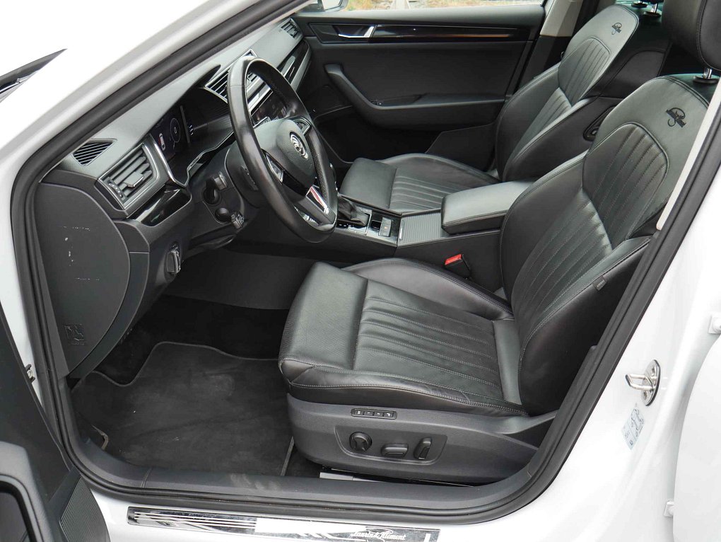 Škoda Superb III 2.0TSi  4x4