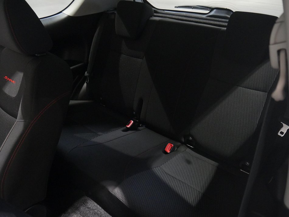 Suzuki Swift 1.6 i Sport