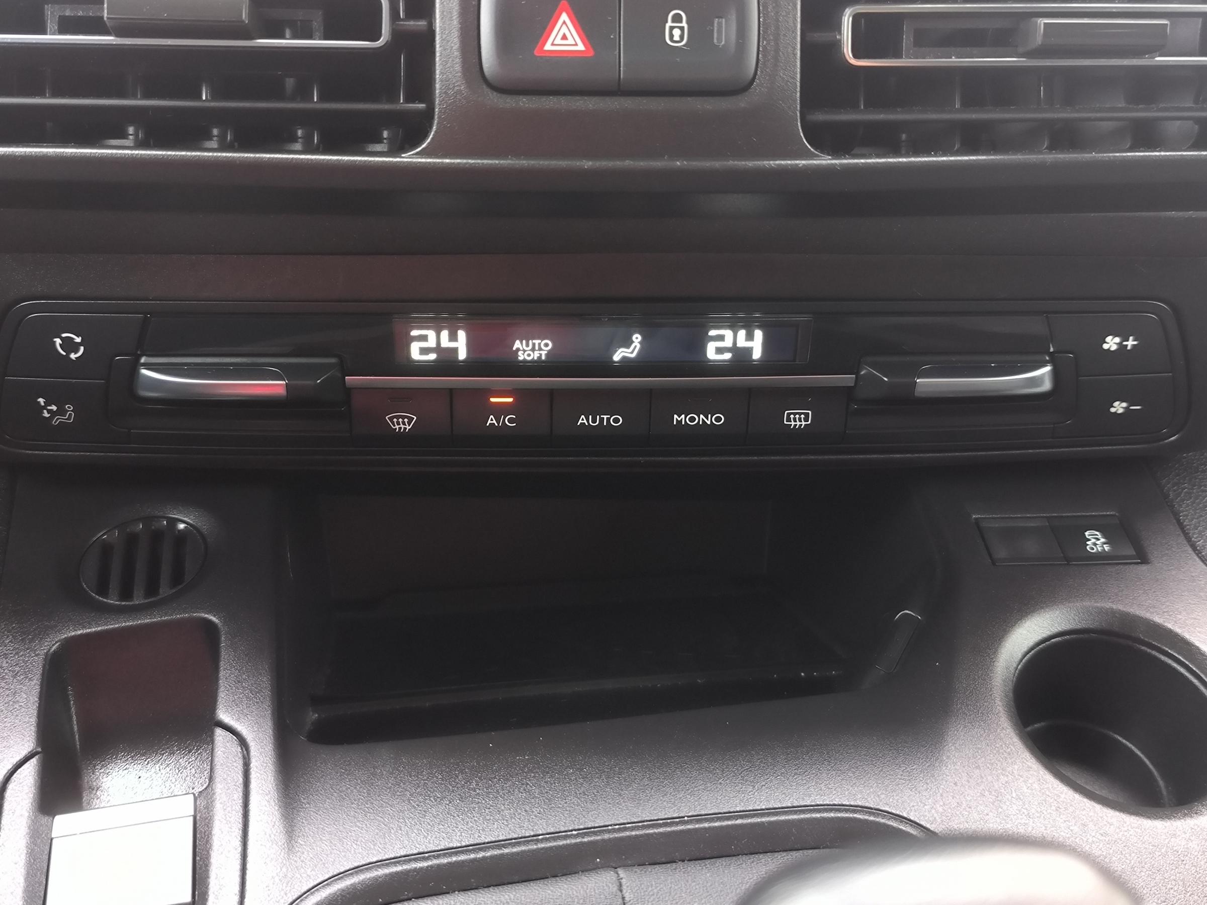 Citroën Berlingo, 2019 - pohled č. 17