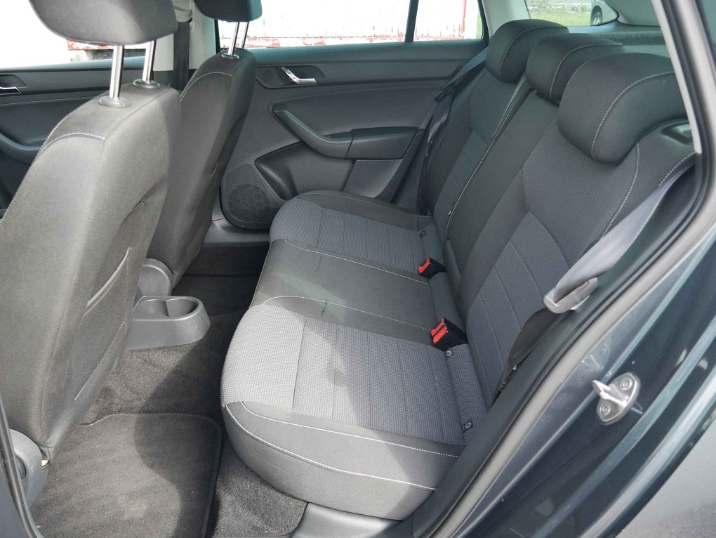 Škoda Rapid 1.6 TDi Elegance