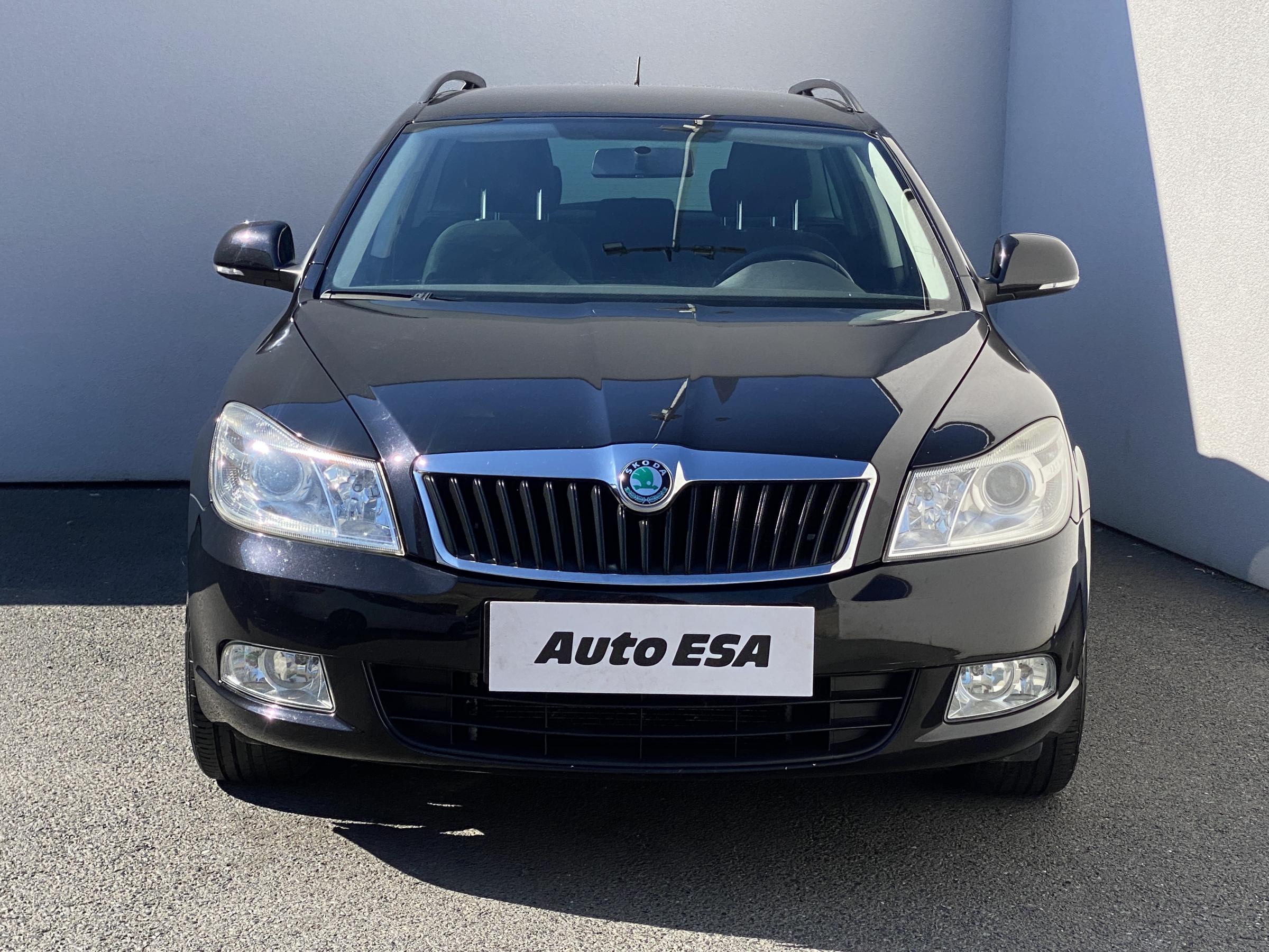 Škoda Octavia II, 2012 - pohled č. 2