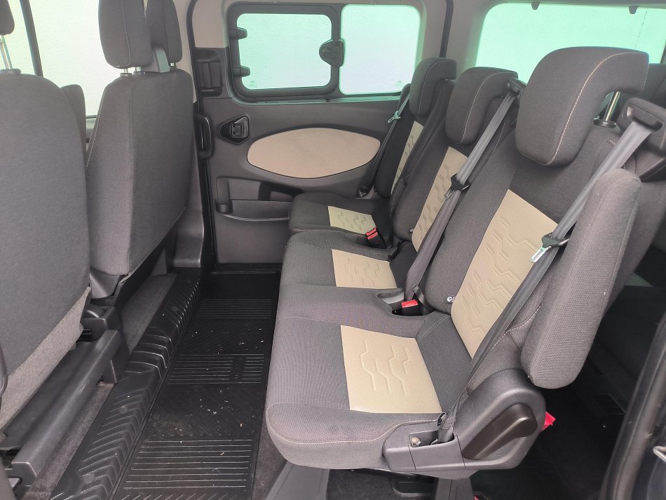 Ford Tourneo Custom 2.2TDCi Titanium