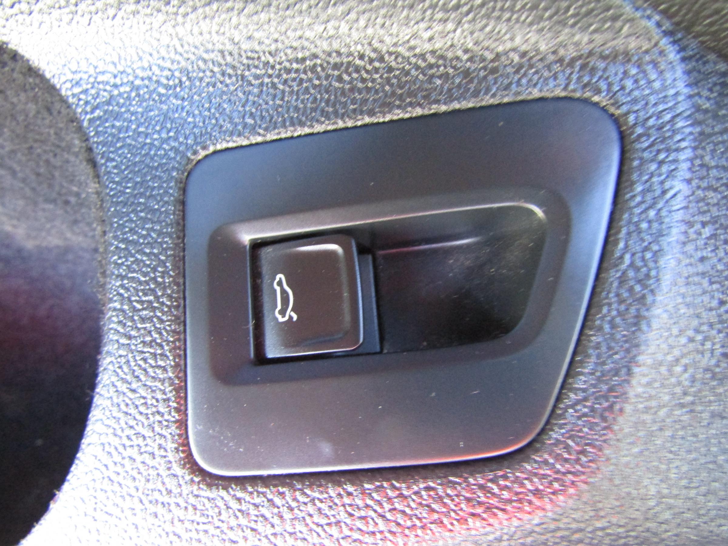 Volkswagen Passat, 2015 - pohled č. 13