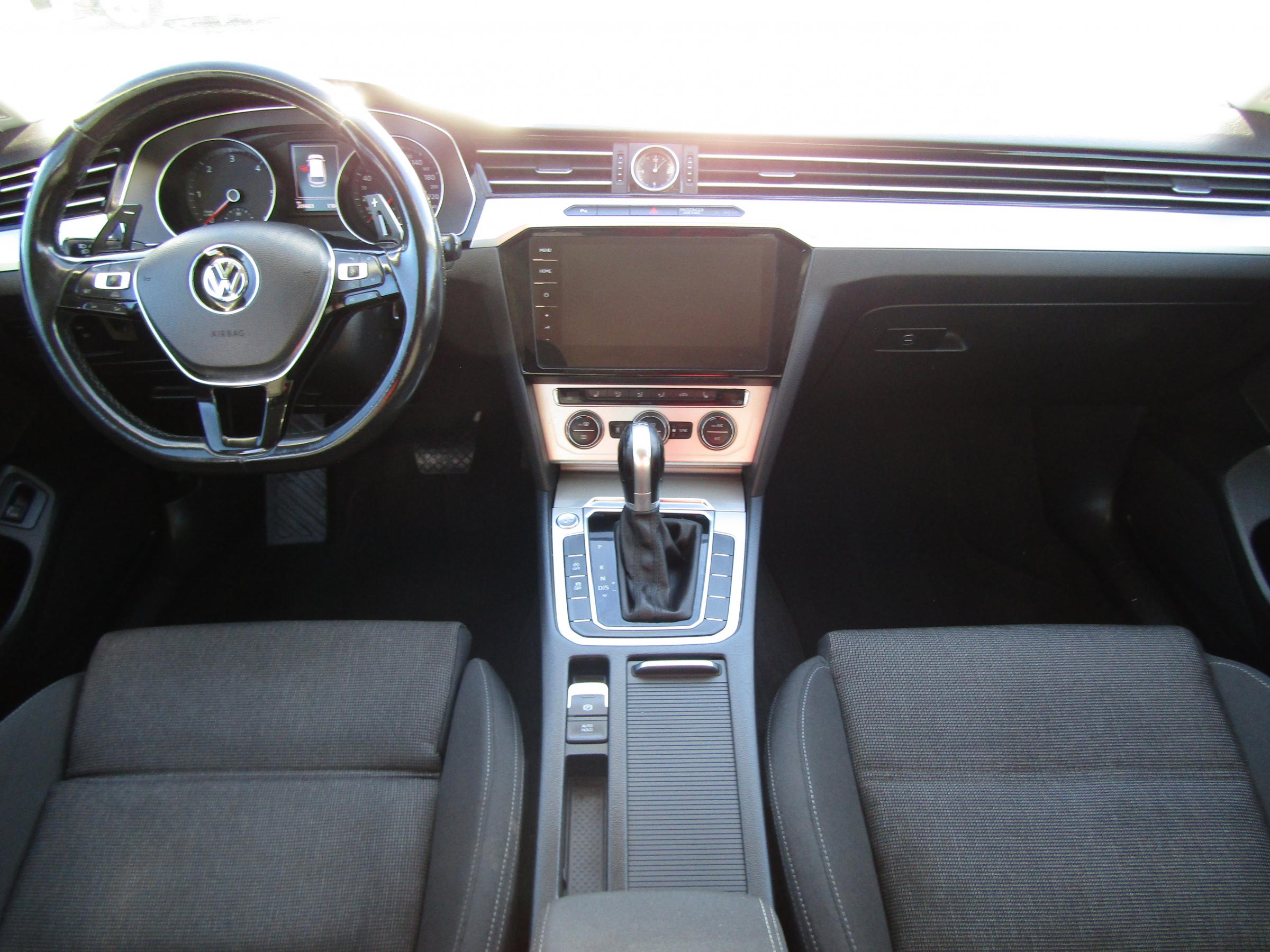 Volkswagen Passat, 2015 - pohled č. 8