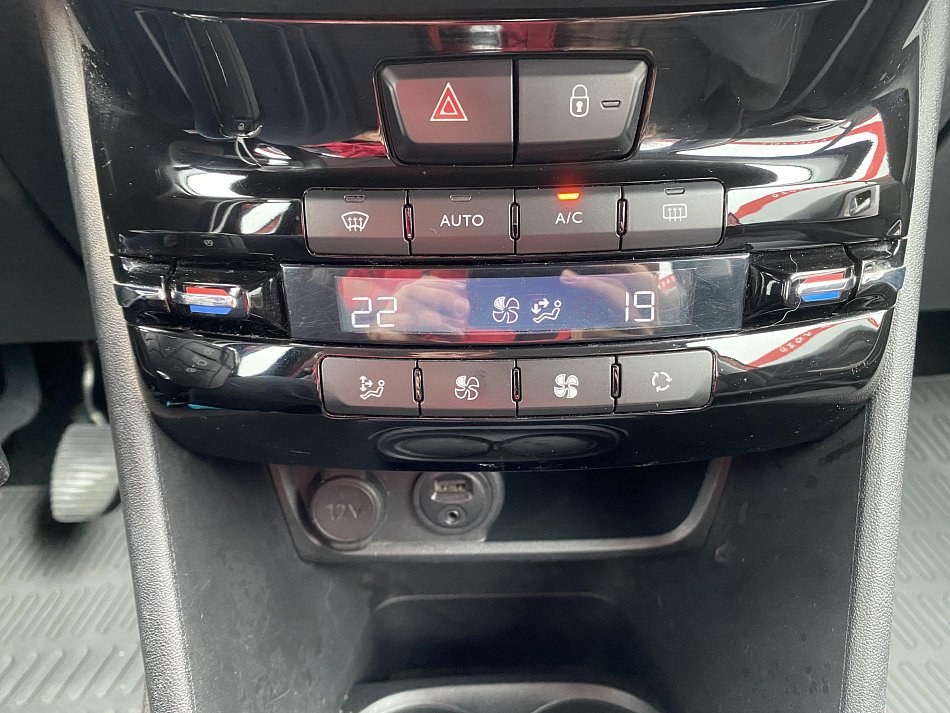 Peugeot 2008 1.2 PT Active