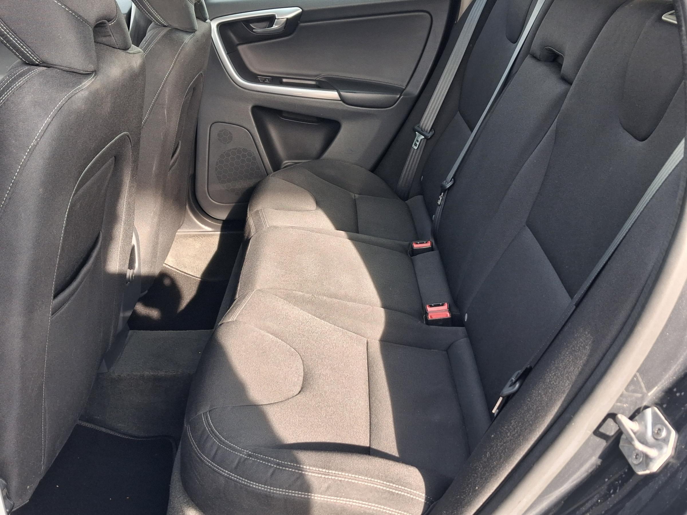 Volvo XC60, 2015 - pohled č. 10