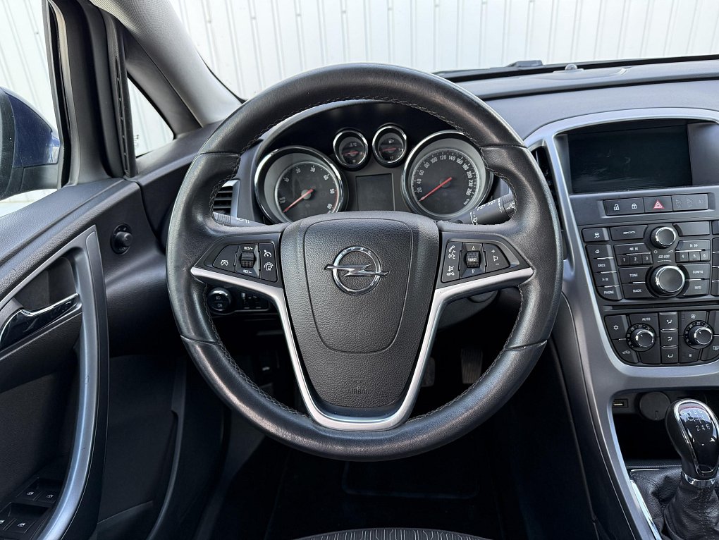 Opel Astra 1.6CDTi 