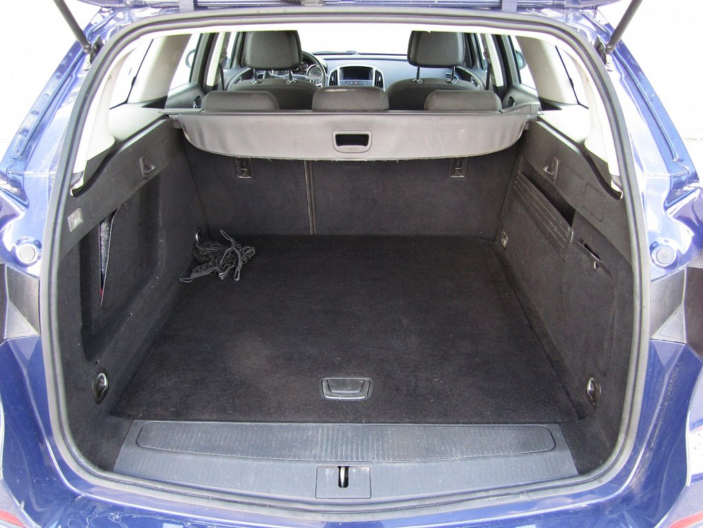 Opel Astra 1.6CDTi 