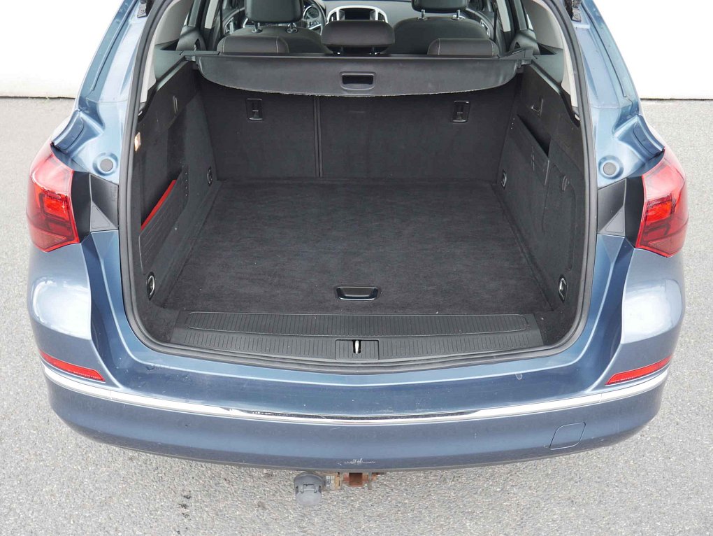 Opel Astra 1.4T 