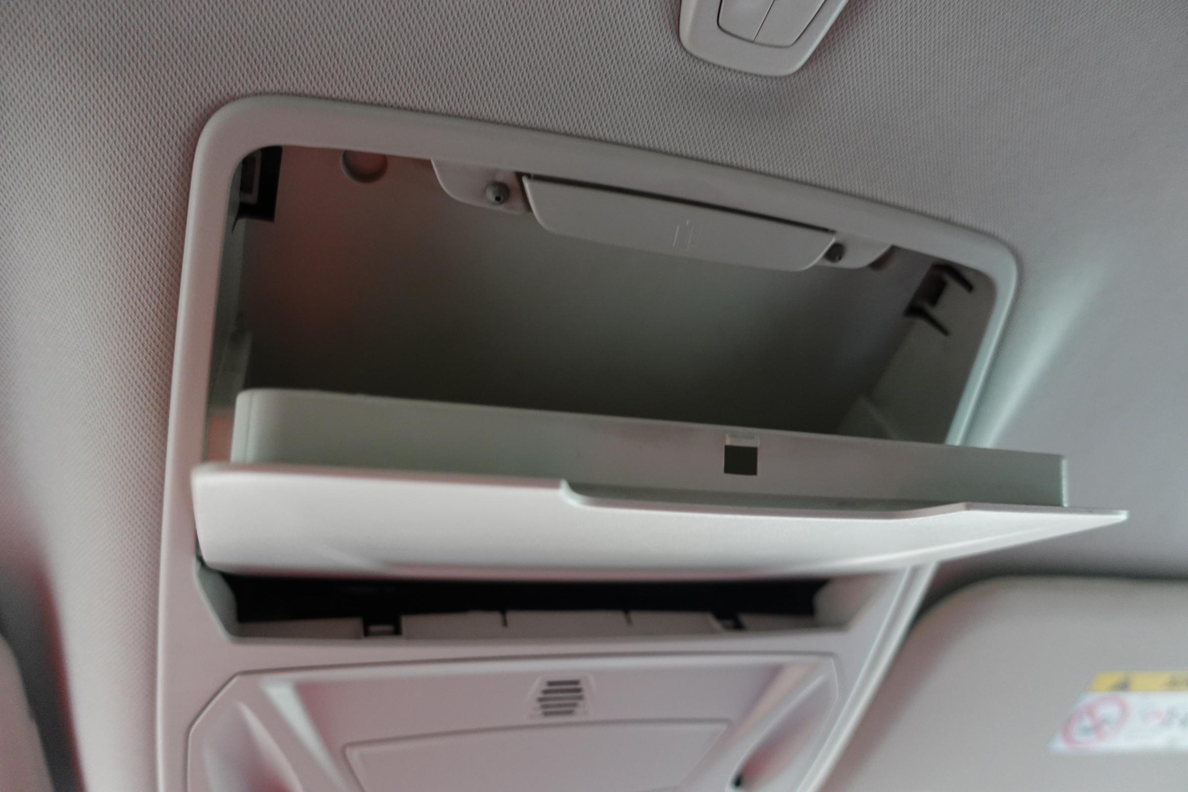 Ford Grand C-MAX, 2016 - pohled č. 21