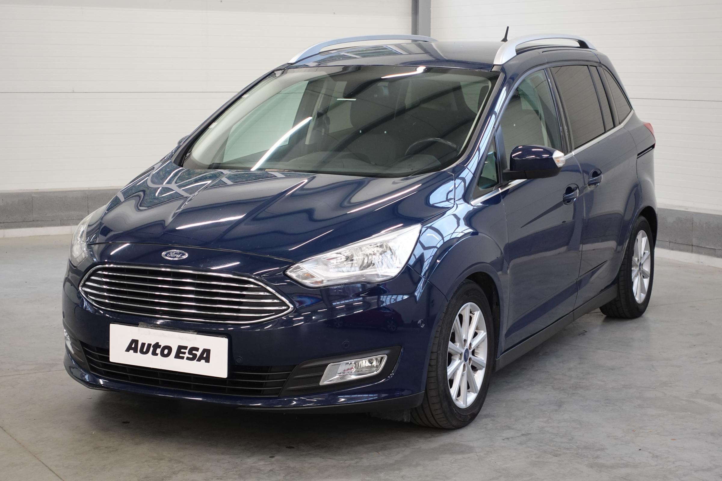 Ford Grand C-MAX, 2016 - pohled č. 3