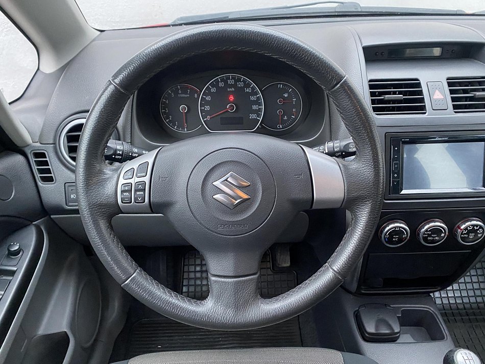 Suzuki SX4 1.6 VVT  4x4