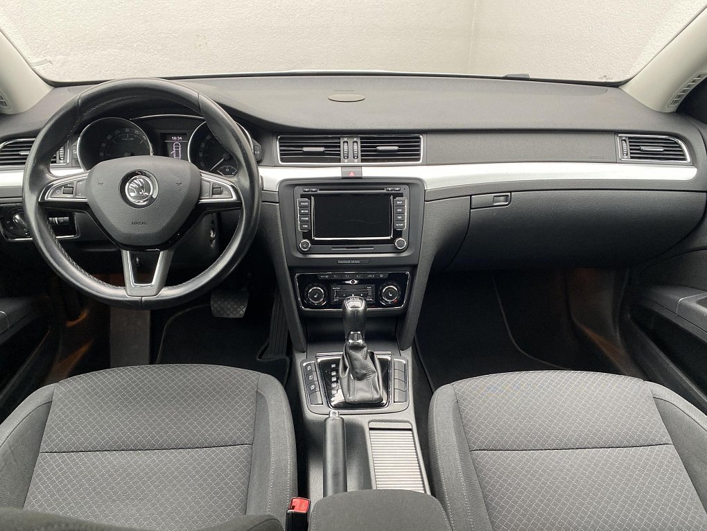 Škoda Superb II 2.0 TDi Ambition