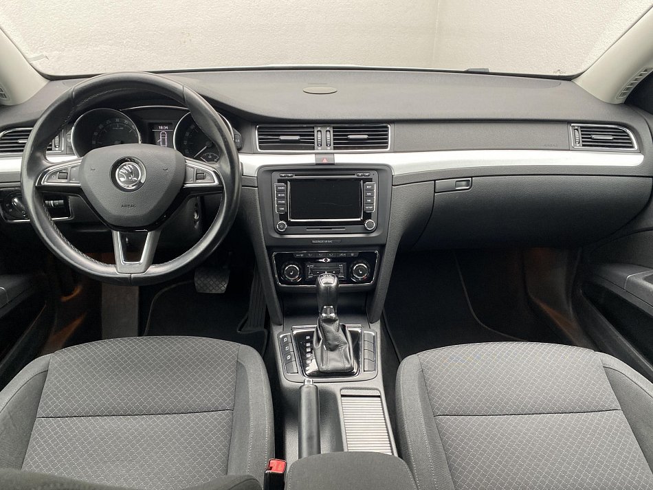 Škoda Superb II 2.0 TDi Ambition