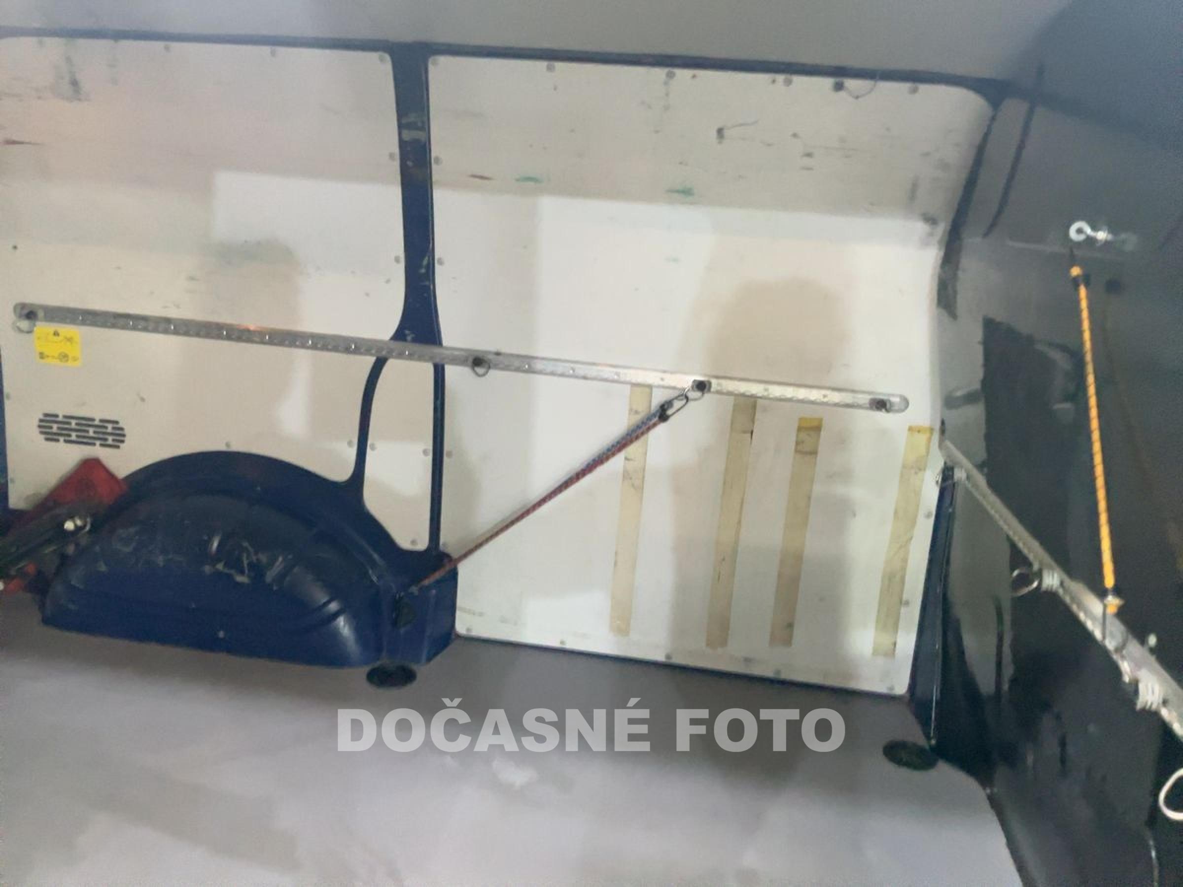 Volkswagen Transporter, 2014 - pohled č. 7