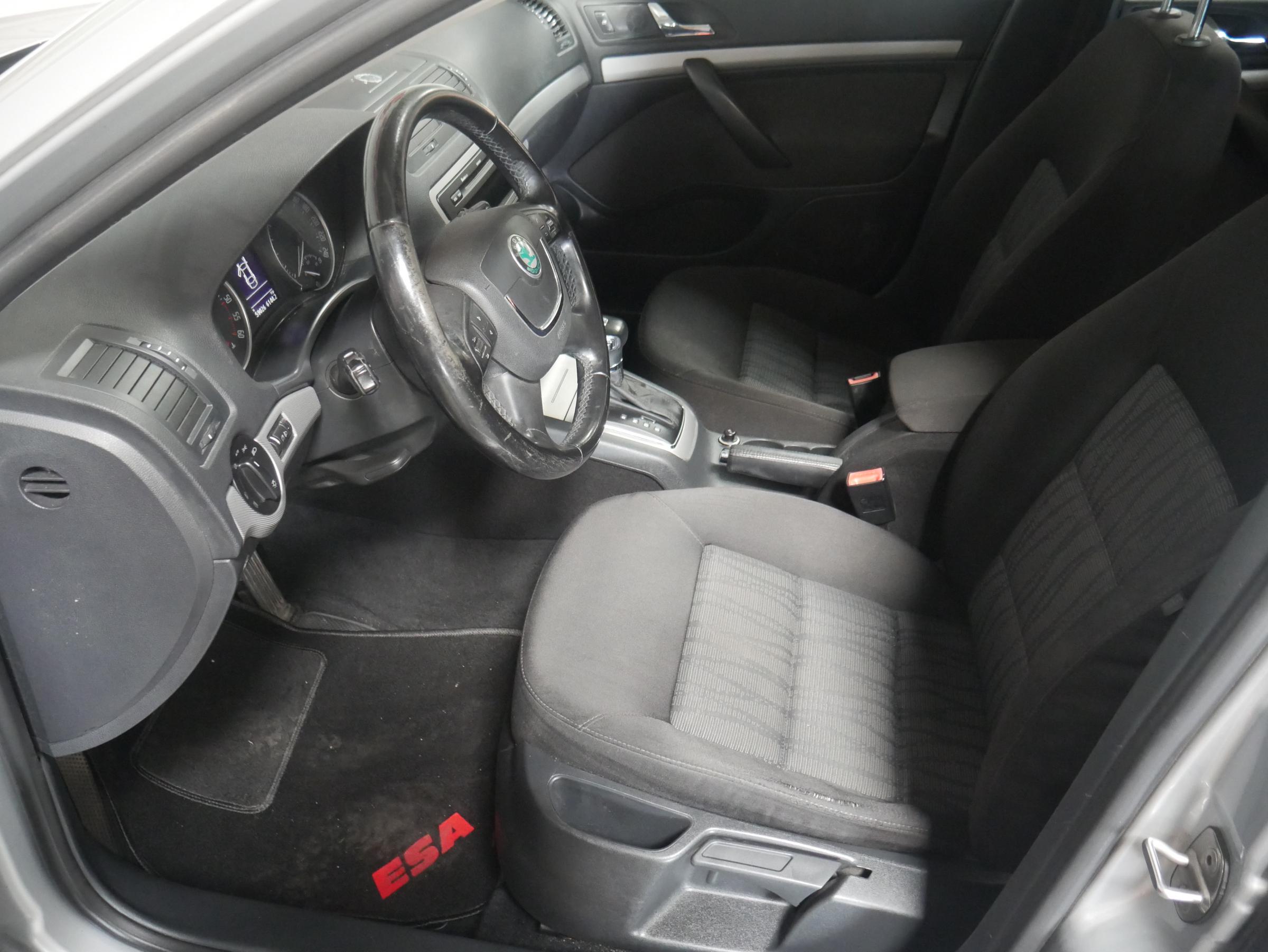 Škoda Octavia II, 2012 - pohled č. 10