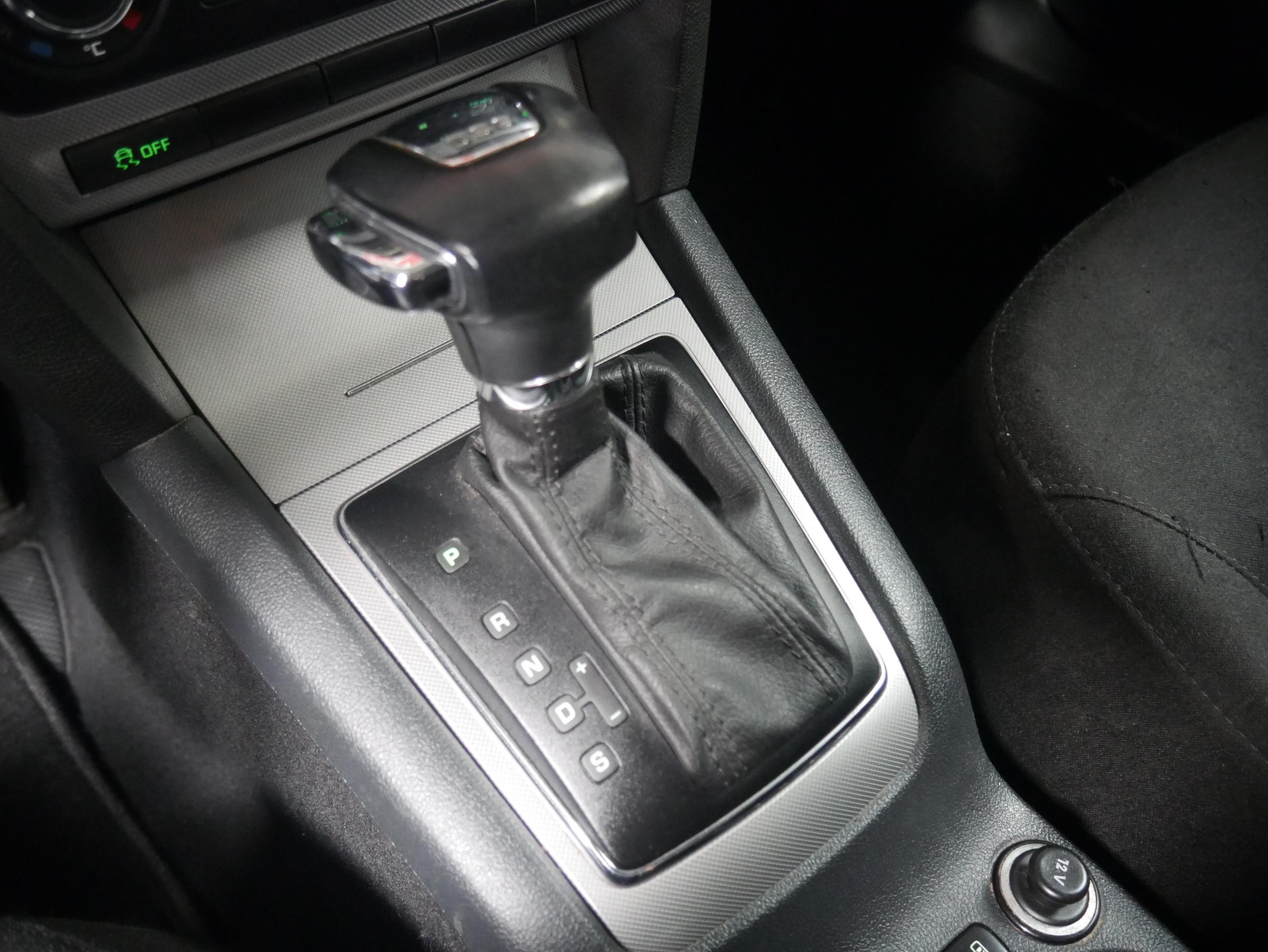 Škoda Octavia II, 2012 - pohled č. 18