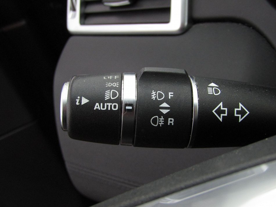 Land Rover Discovery Sport 2.0 TD4  4X4