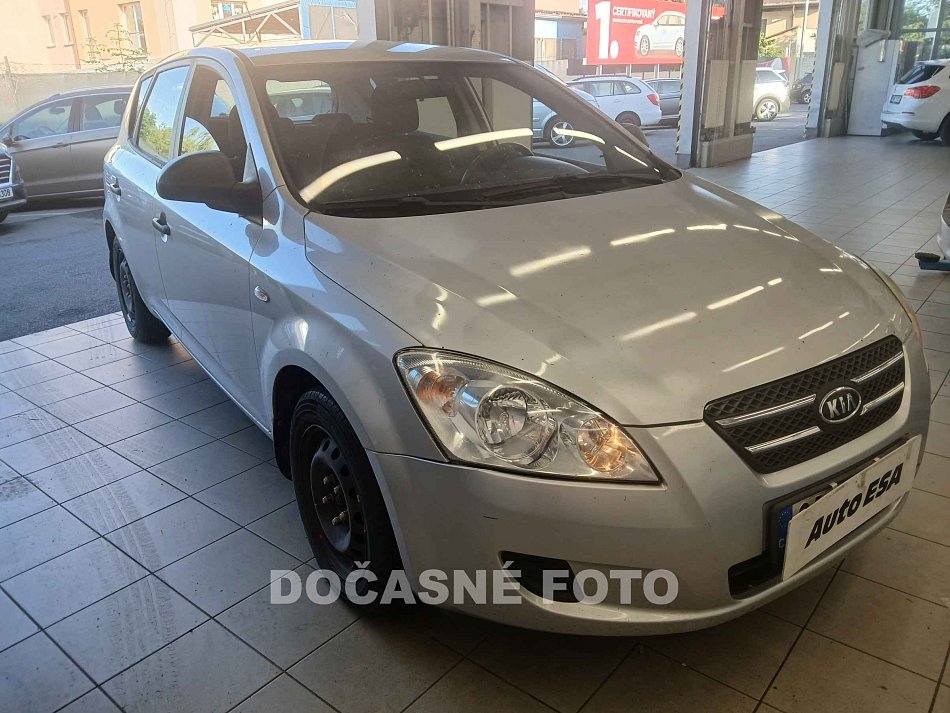 Kia Ceed 1.4 i 