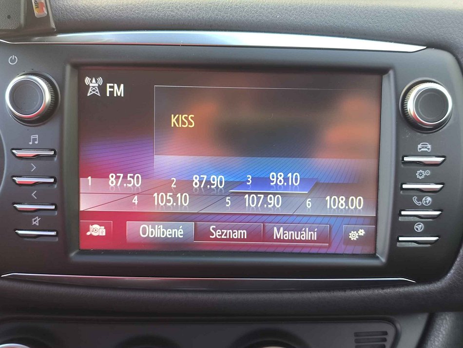 Toyota Yaris 1.5 i 